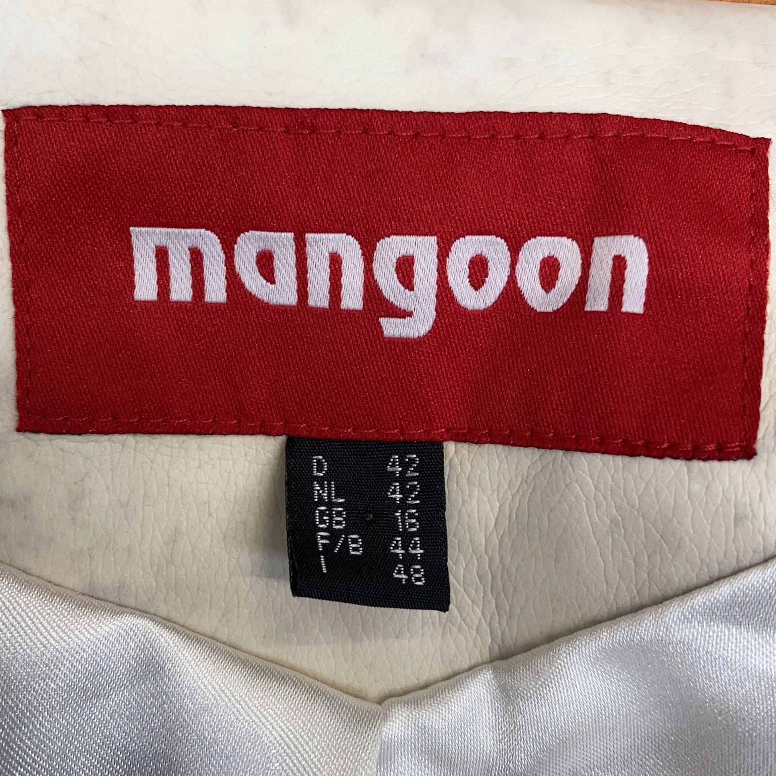 Mangoon