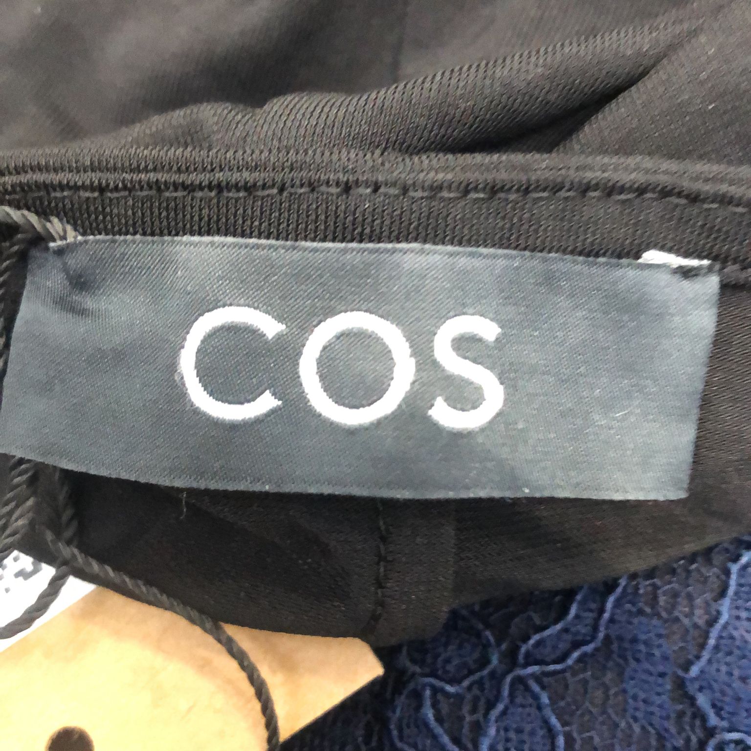 COS