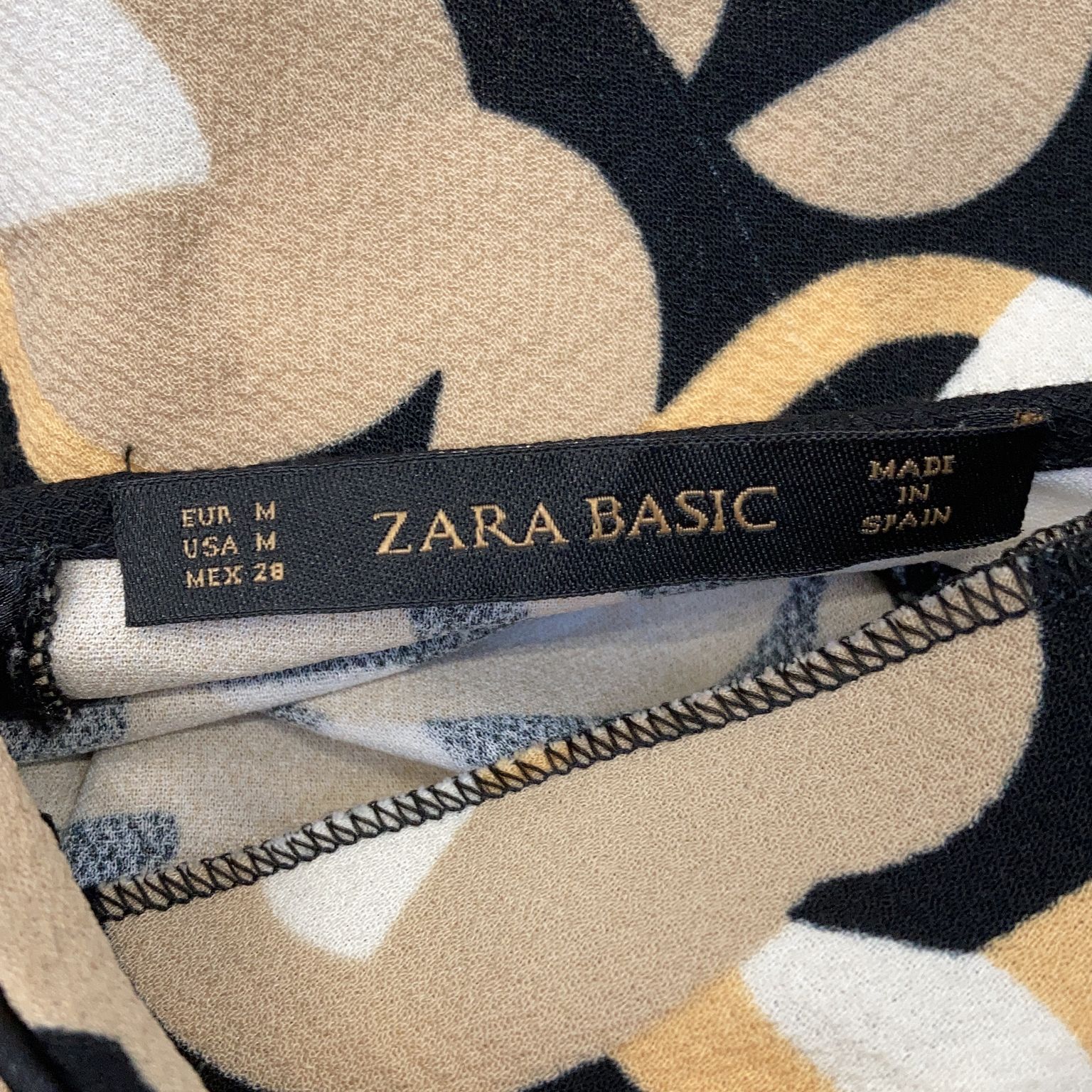 Zara Basic