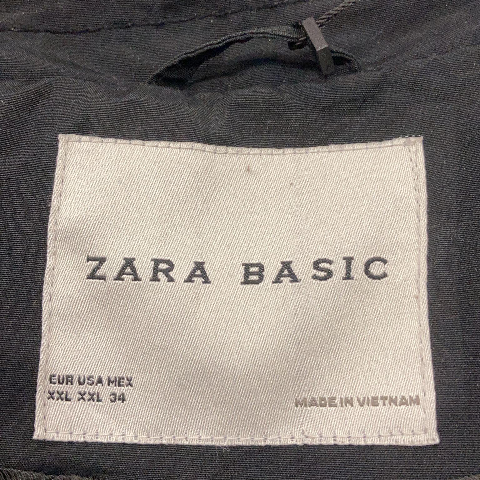 Zara Basic