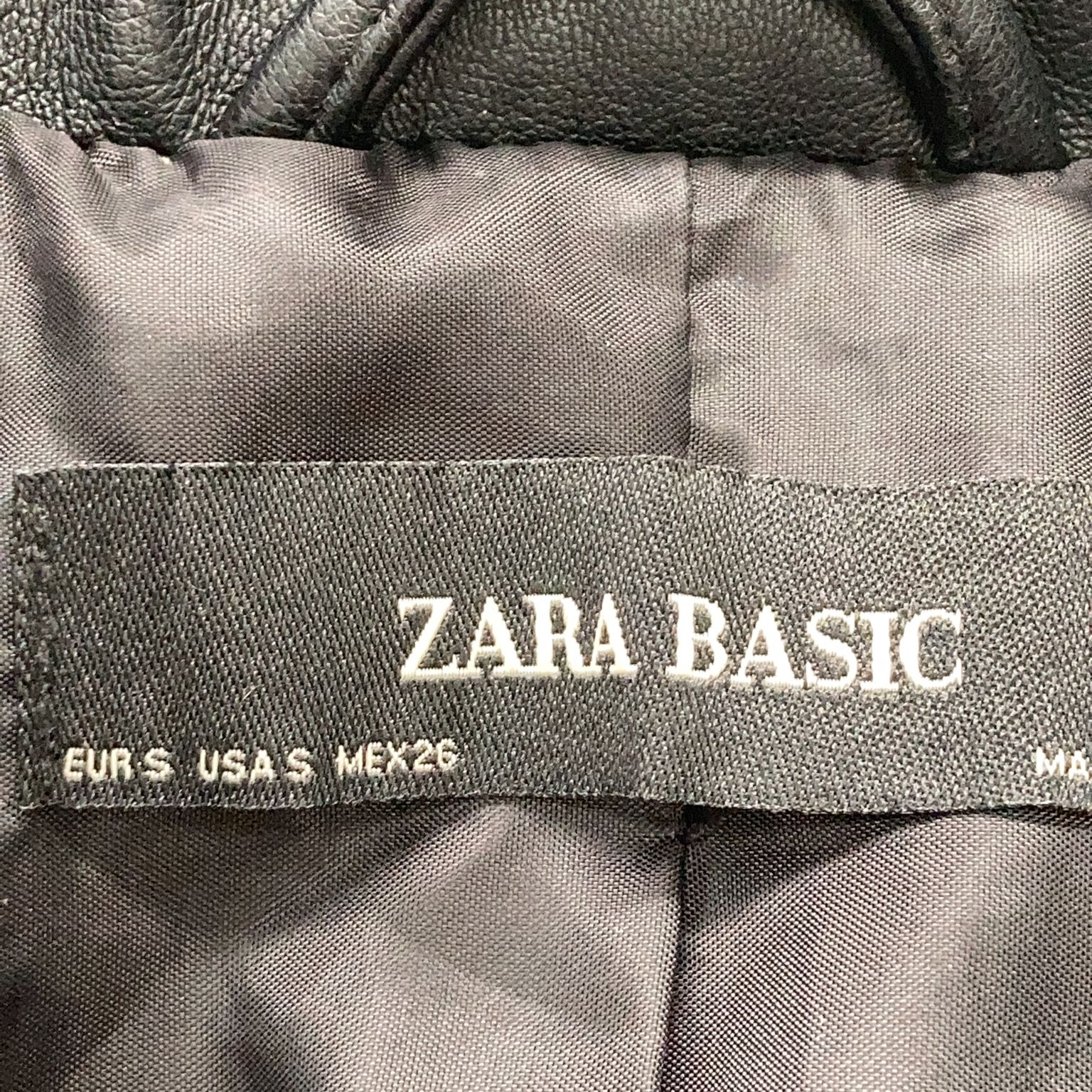 Zara Basic