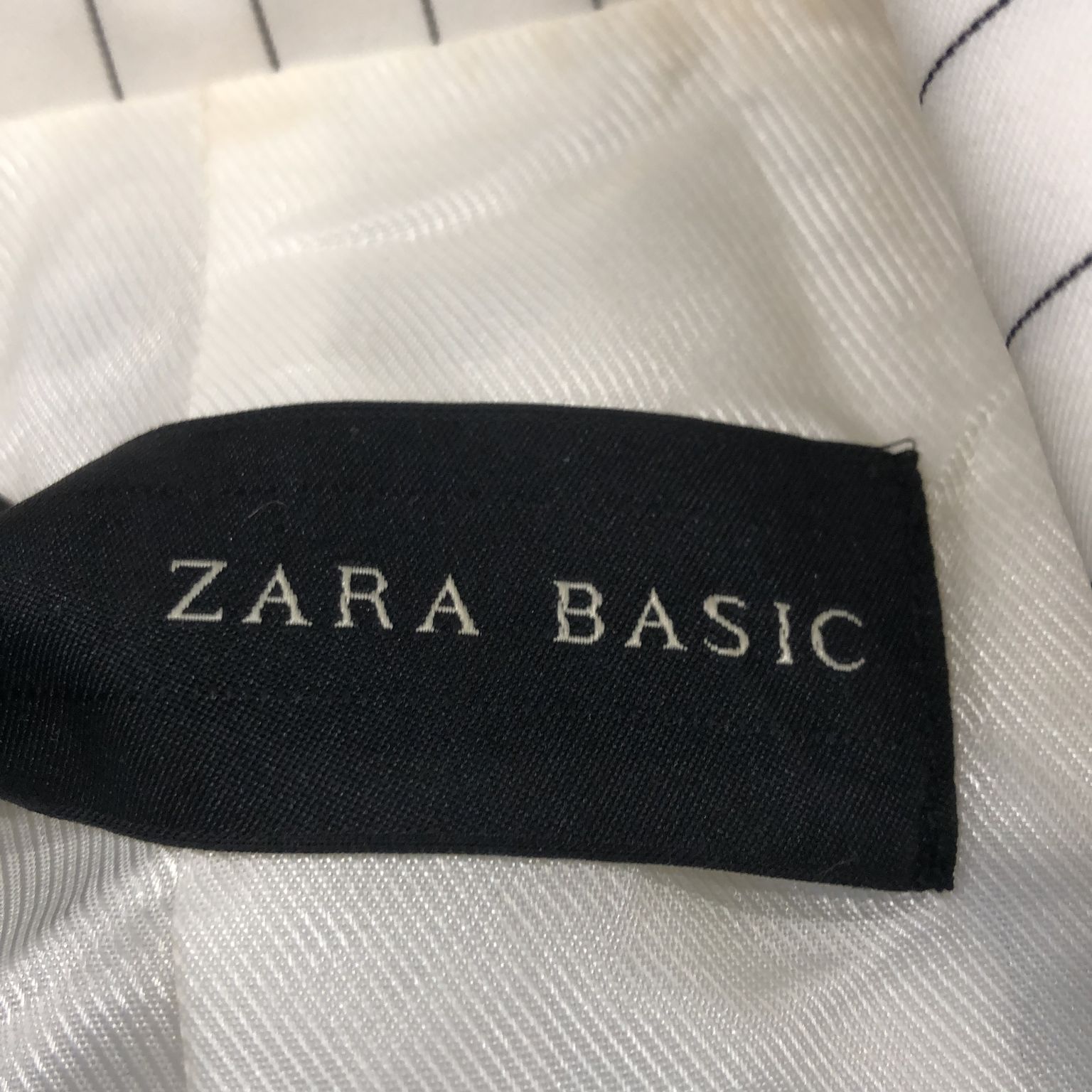 Zara Basic