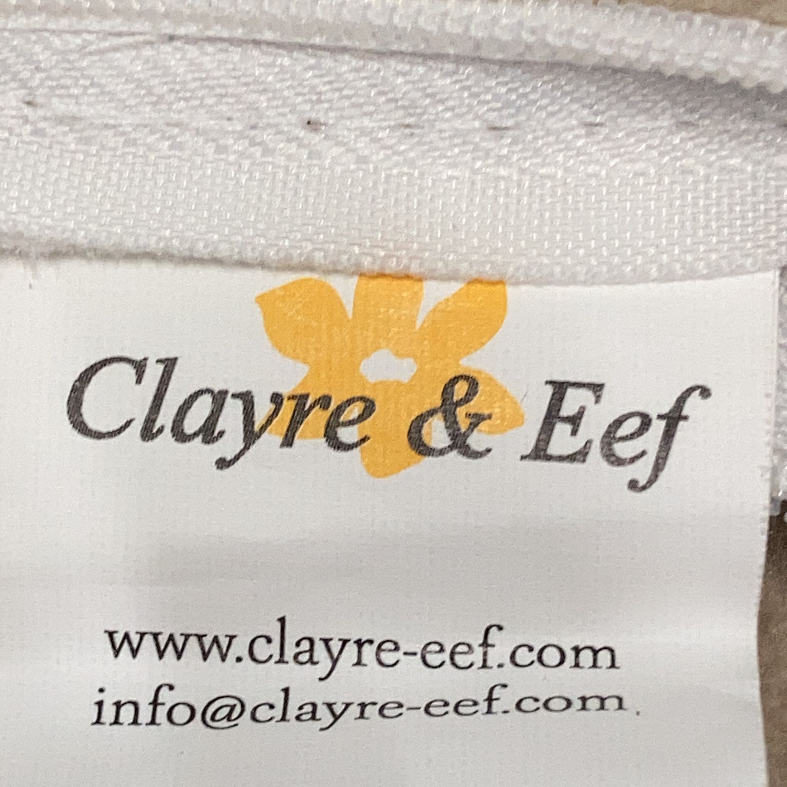 Clayre  Eef