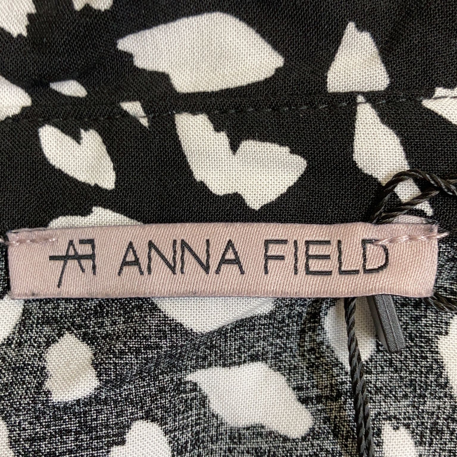 Anna Field