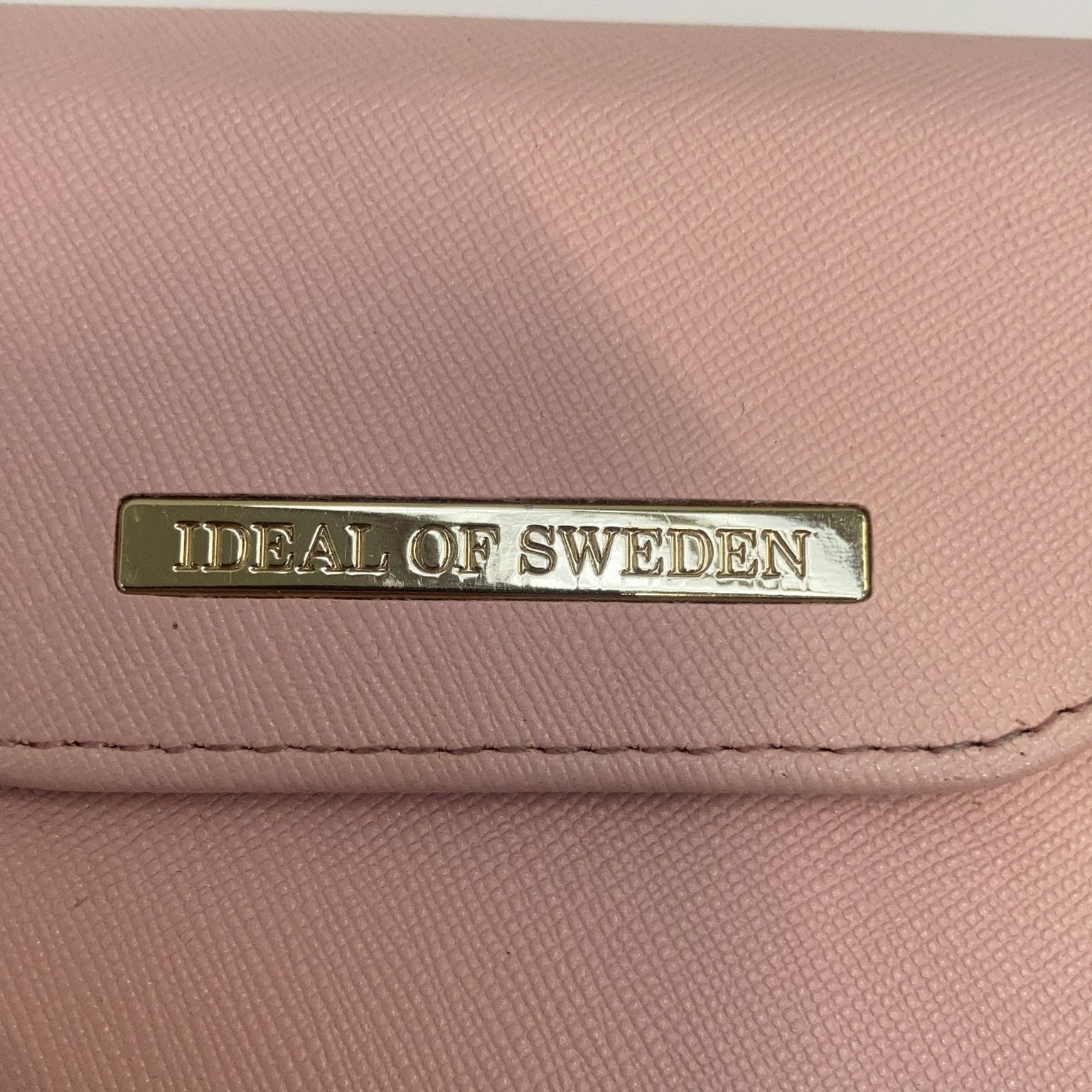 iDeal of Sweden