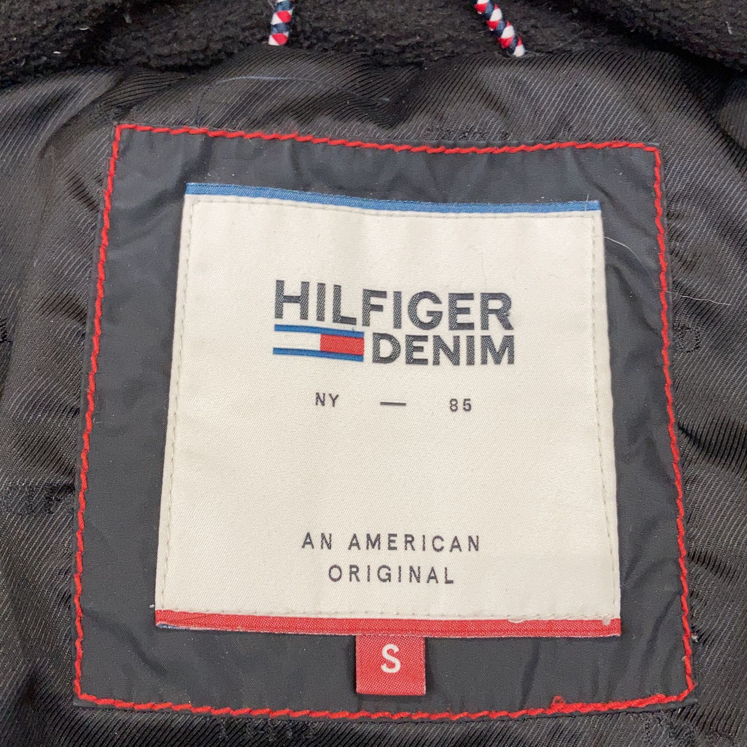 Tommy Hilfiger