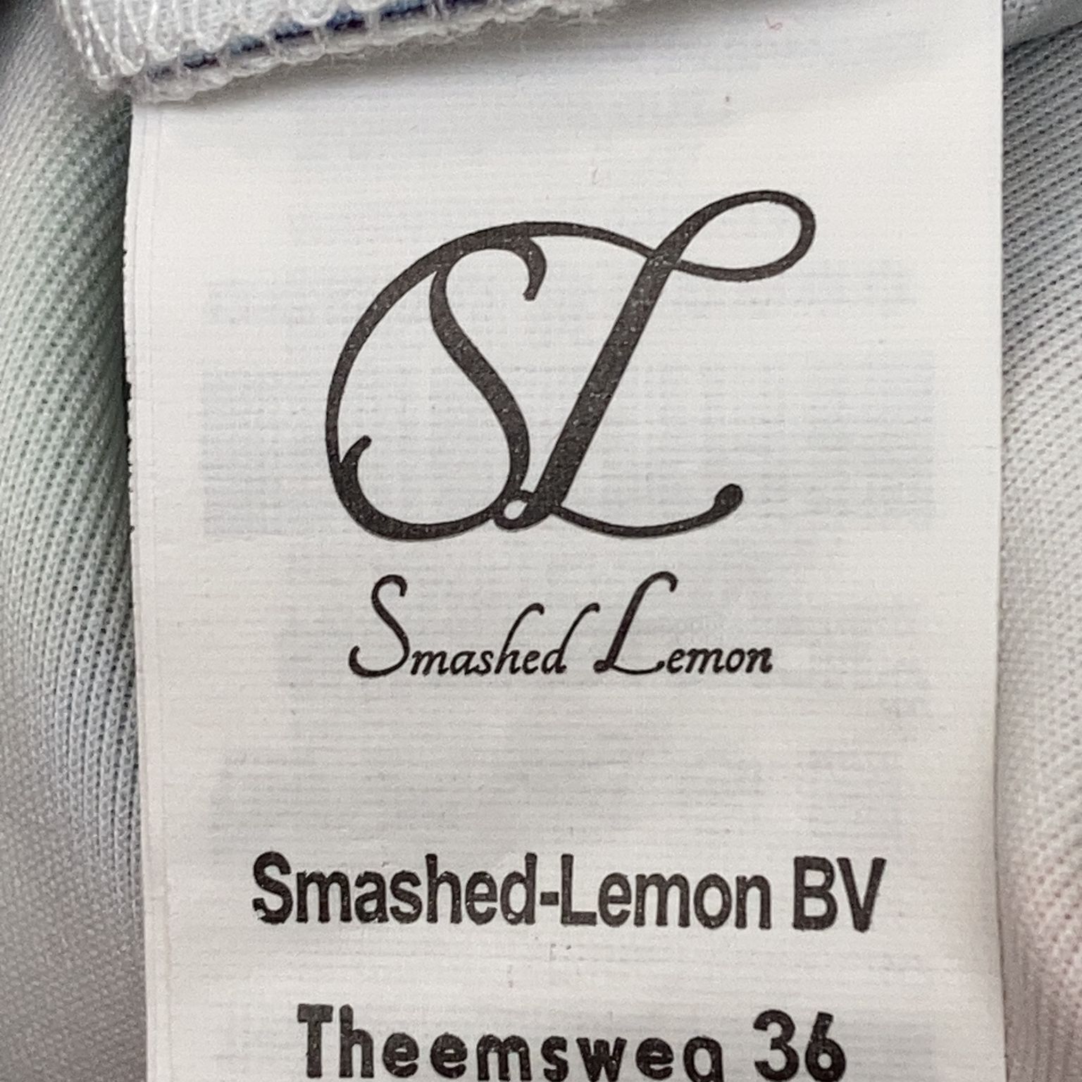 Smashed Lemon