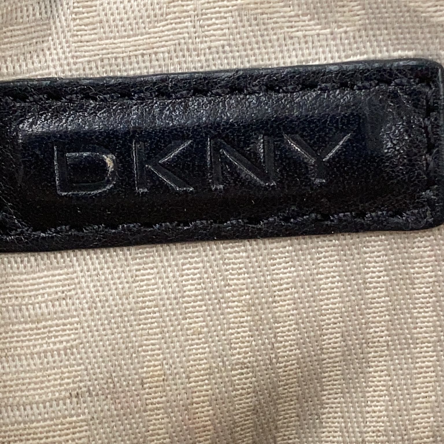 DKNY