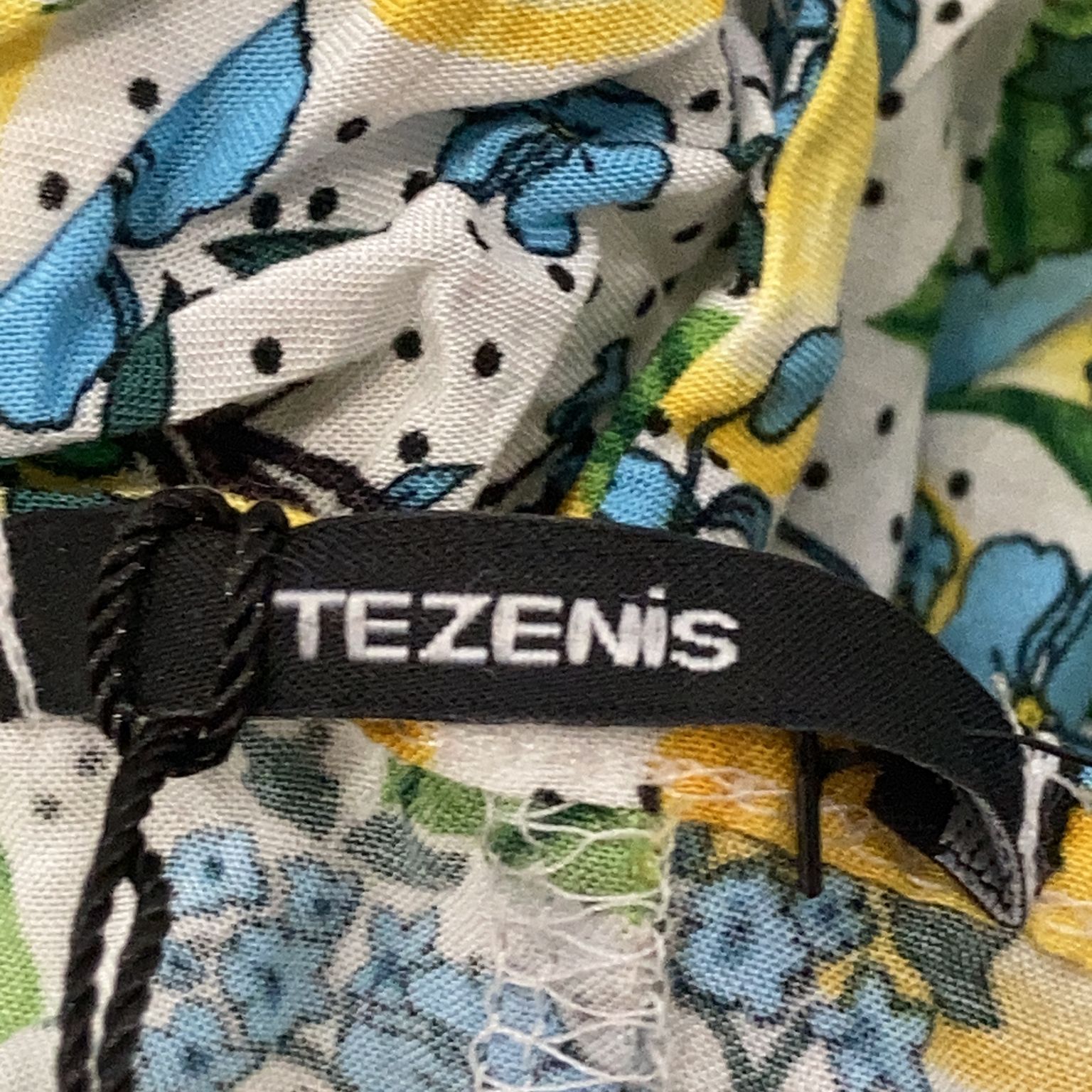 Tezenis