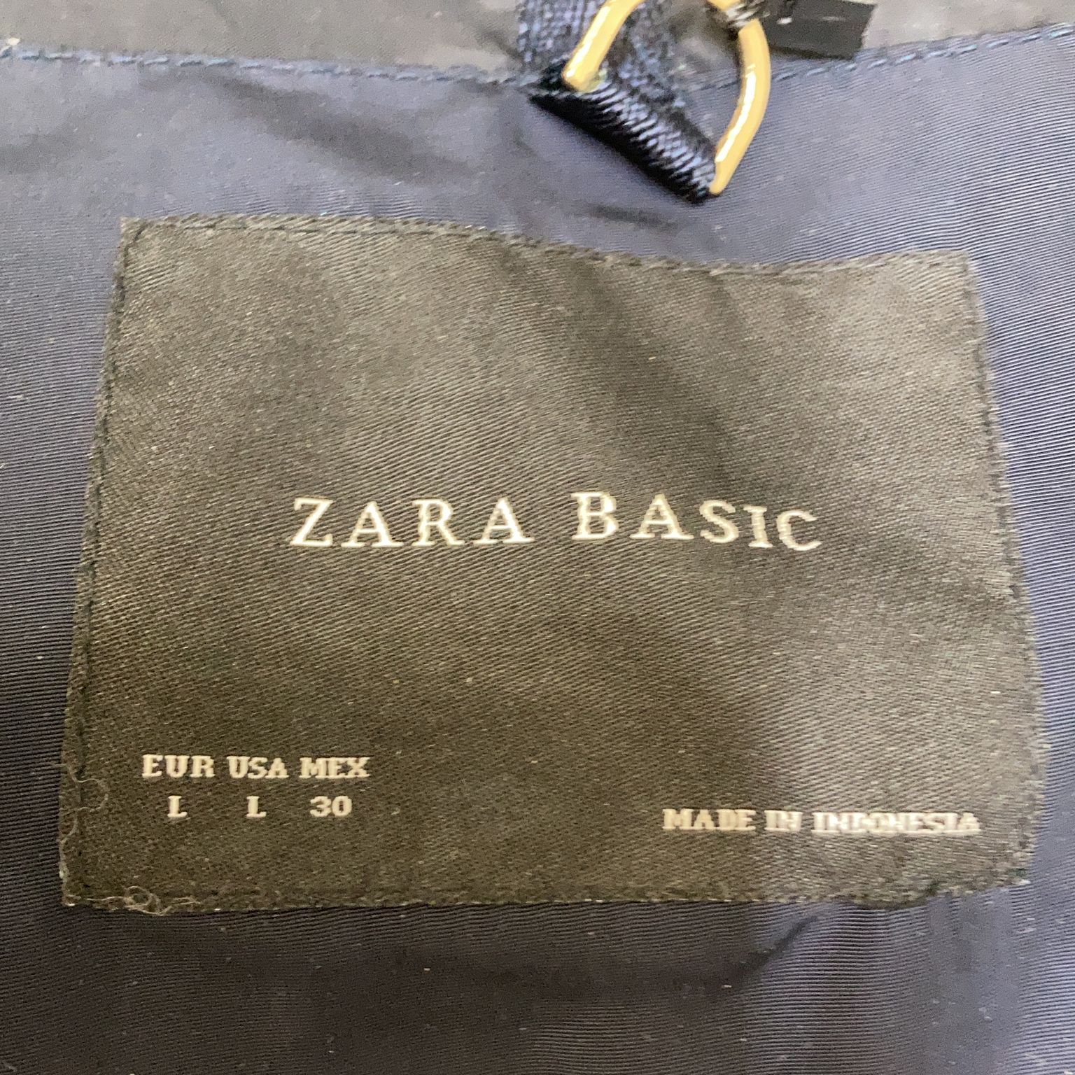 Zara Basic