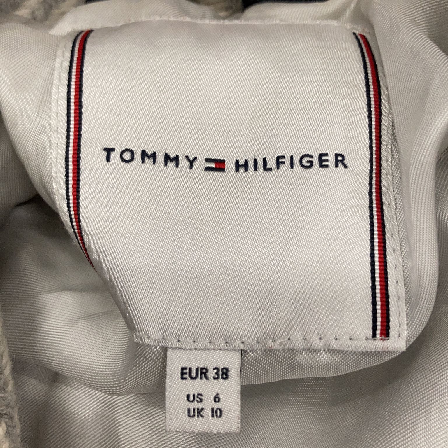 Tommy Hilfiger