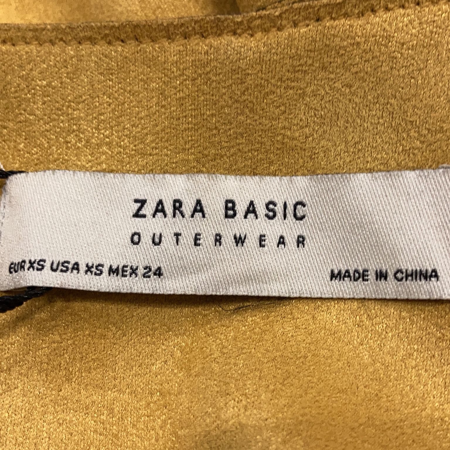 Zara Basic