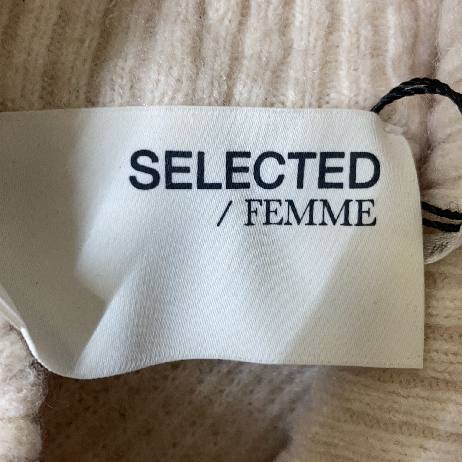 Selected Femme