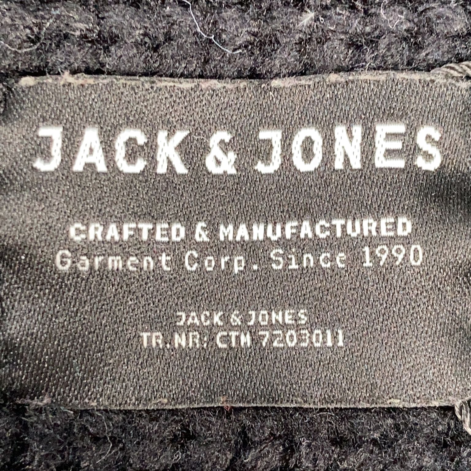 Jack  Jones