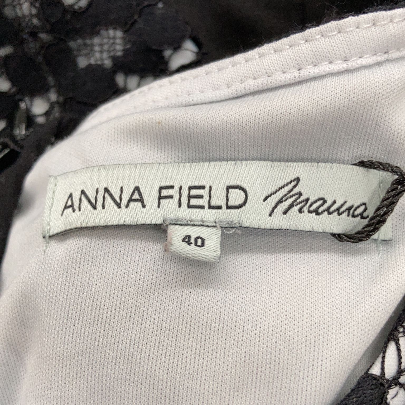 Anna Field