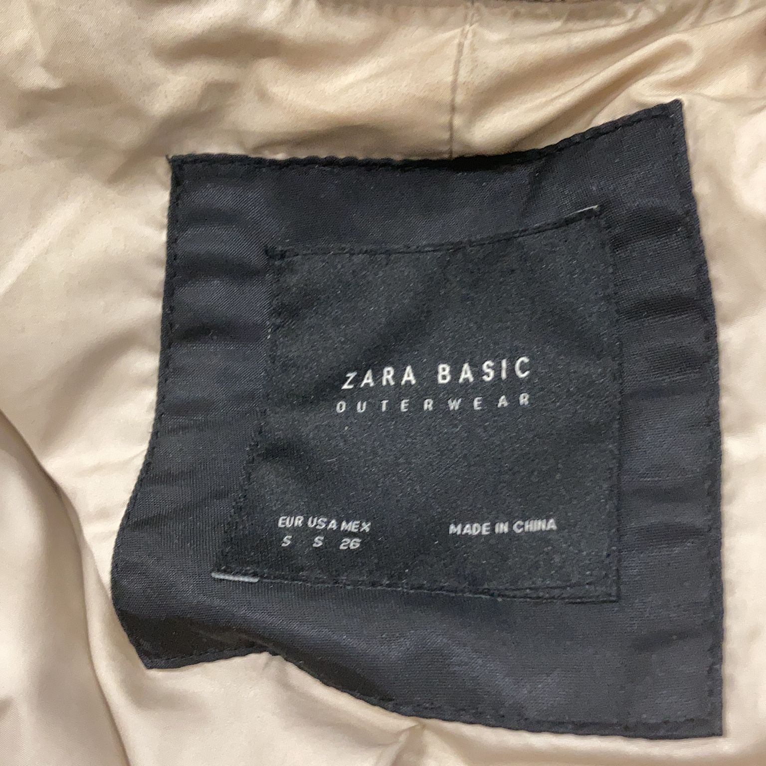 Zara Basic