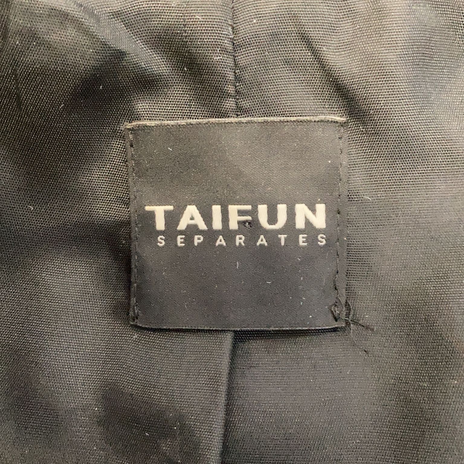 Taifun Separates