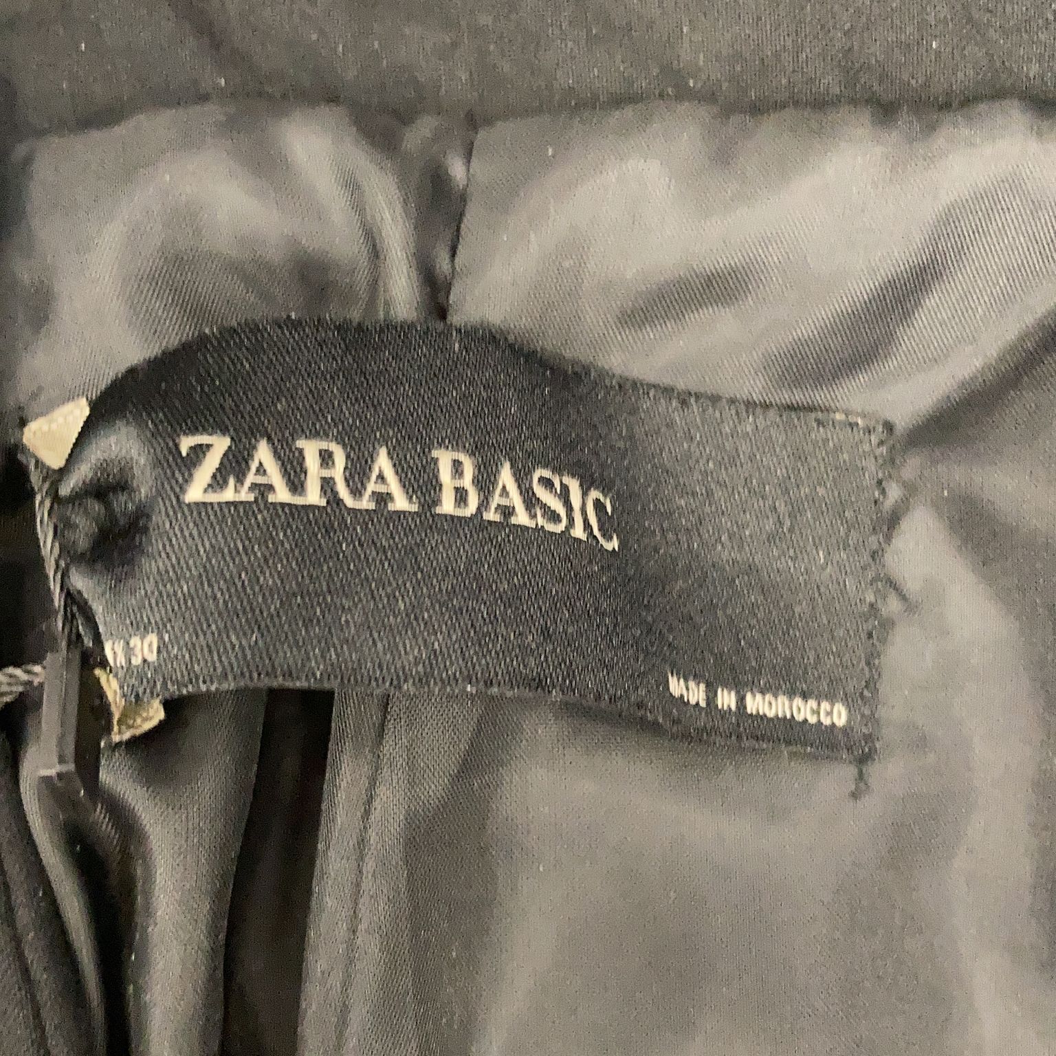 Zara Basic