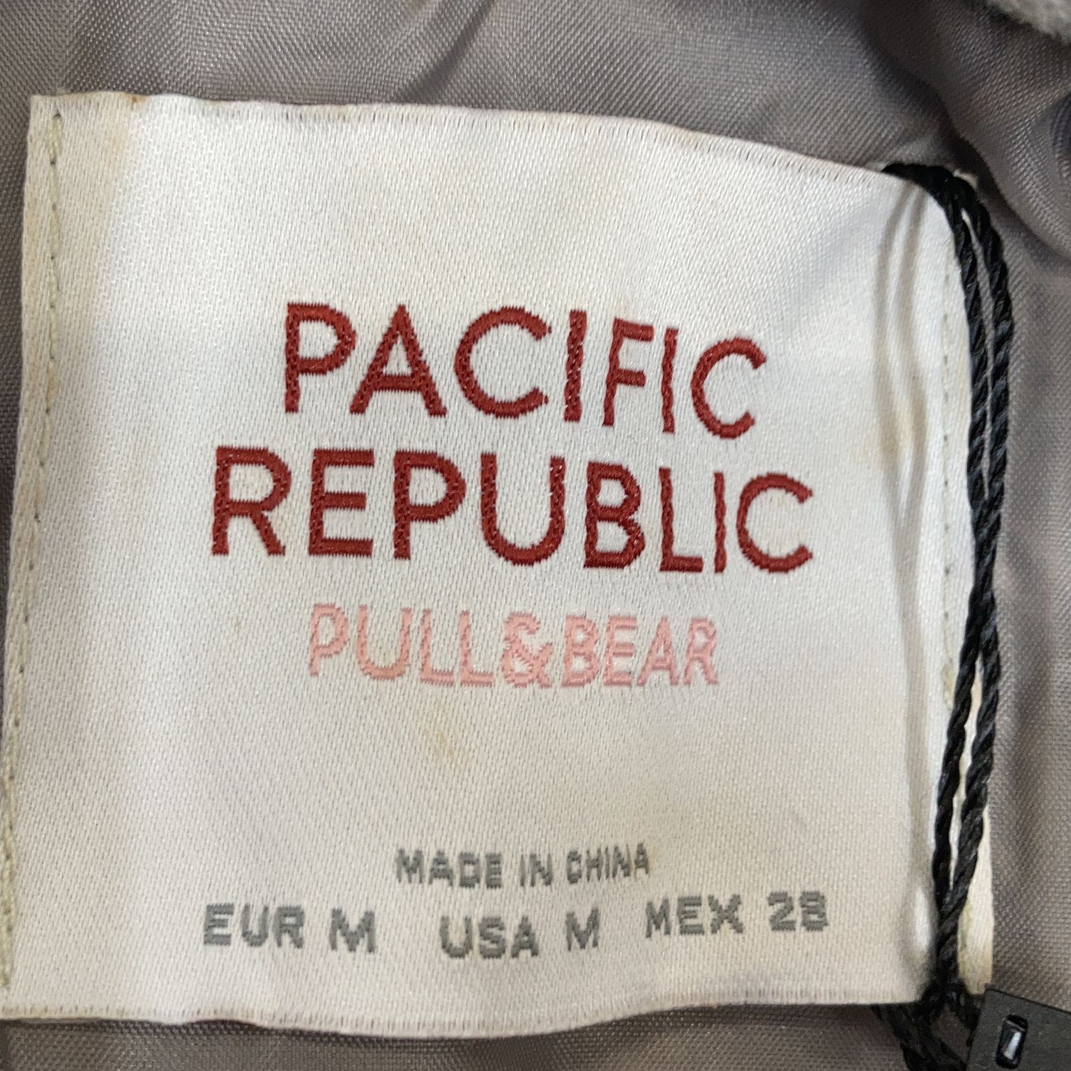 Pacific Republic Pull  Bear