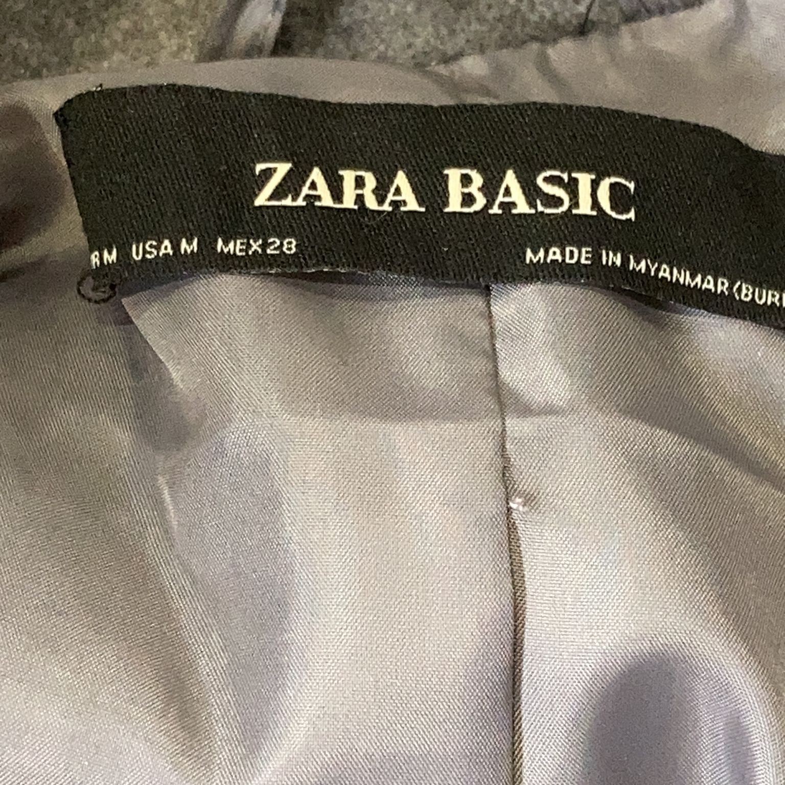 Zara Basic