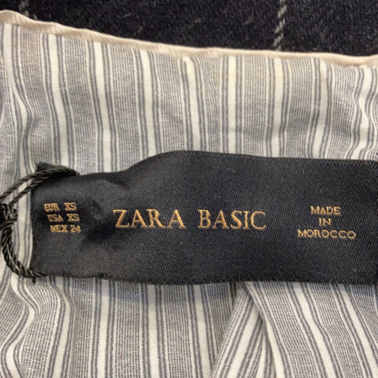 Zara Basic