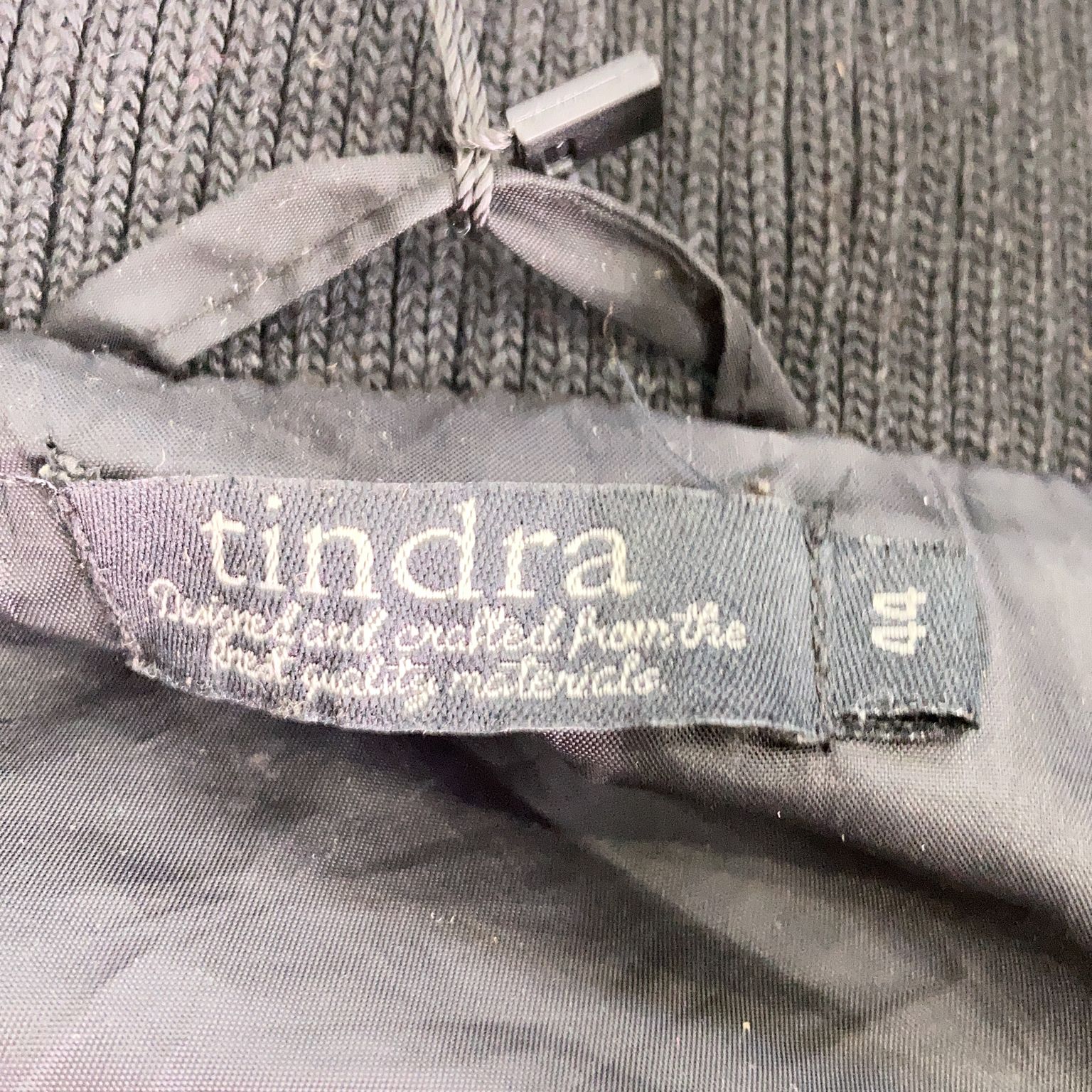 Tindra