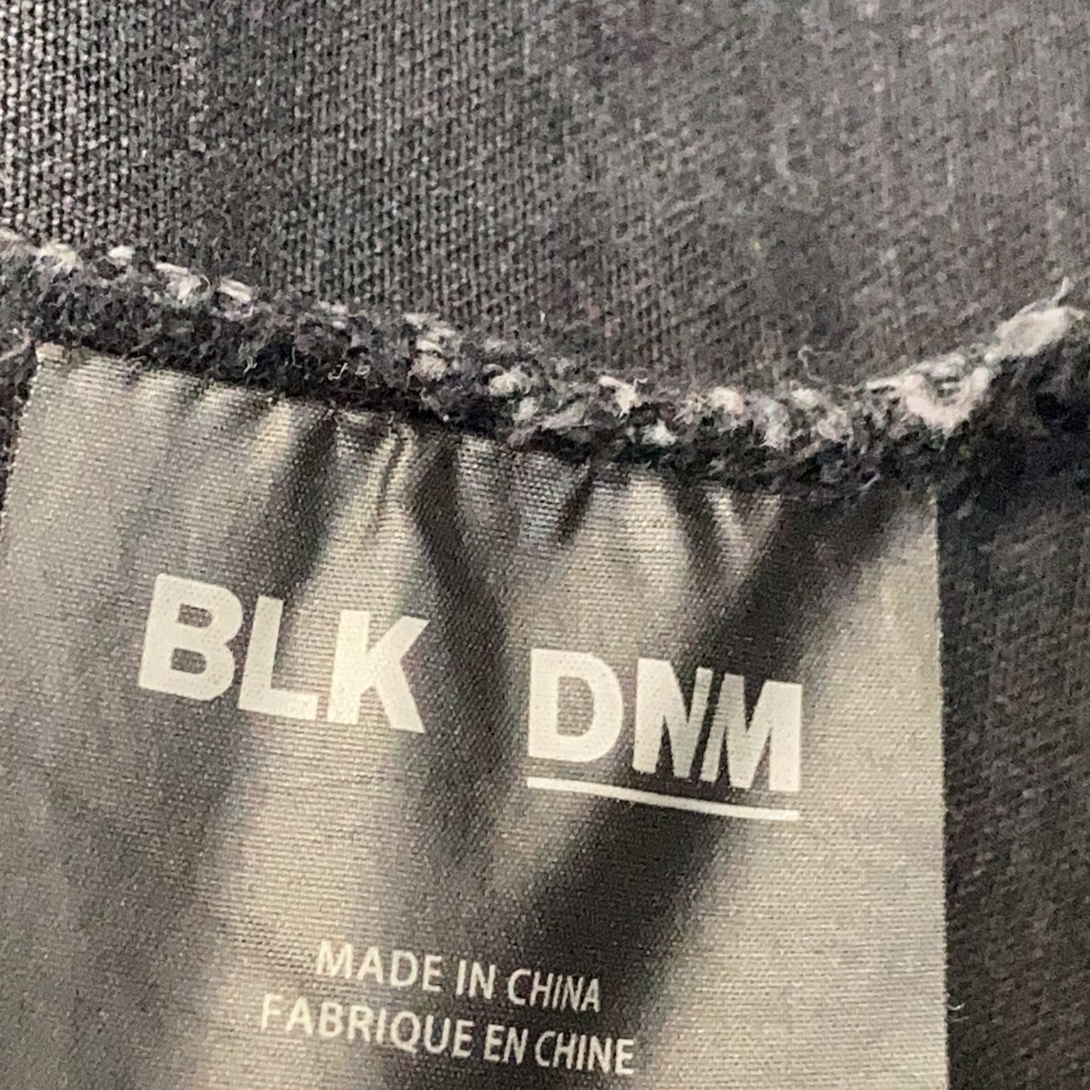 BLK DNM