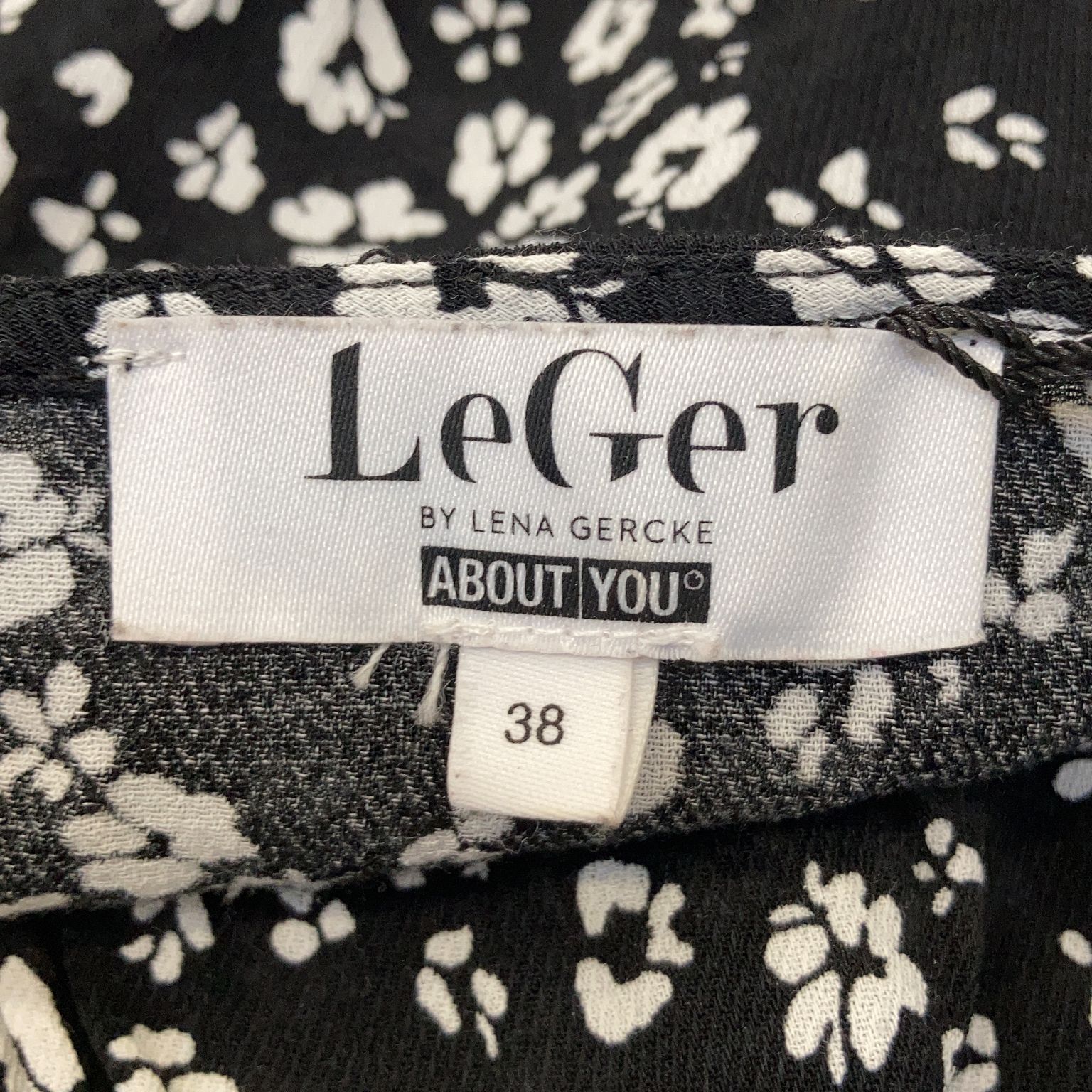 LeGer by Lena Gercke