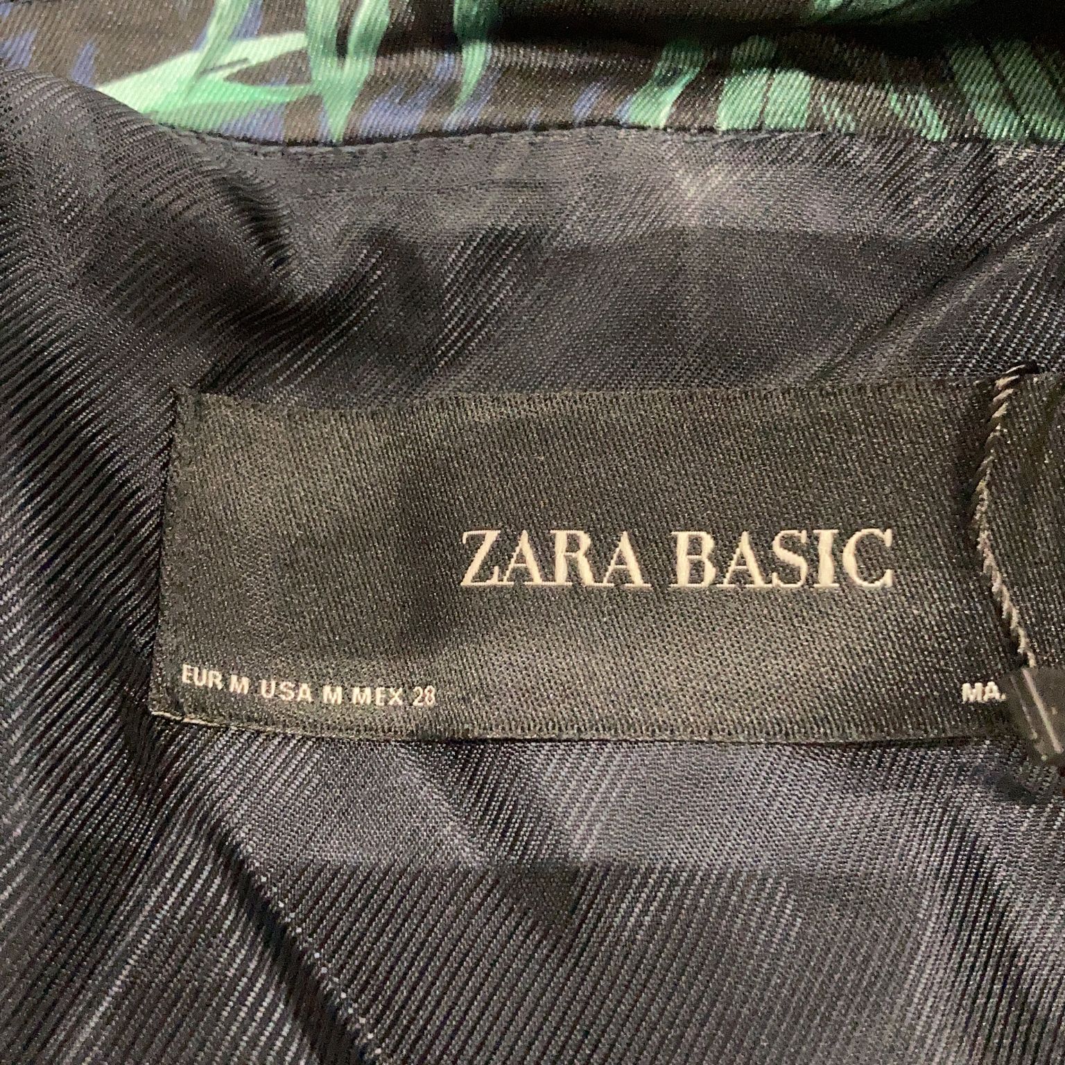 Zara Basic