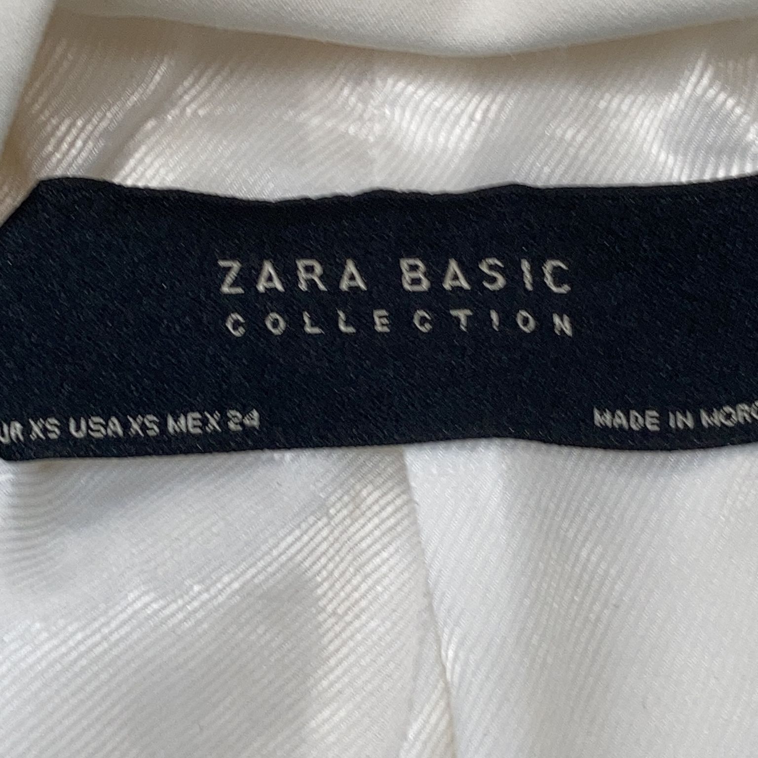 Zara Basic