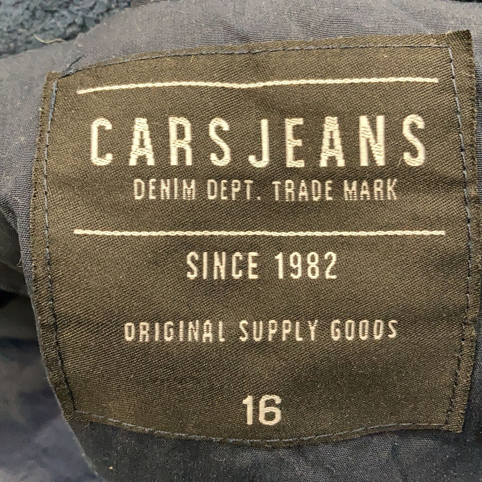 Cars Jeans