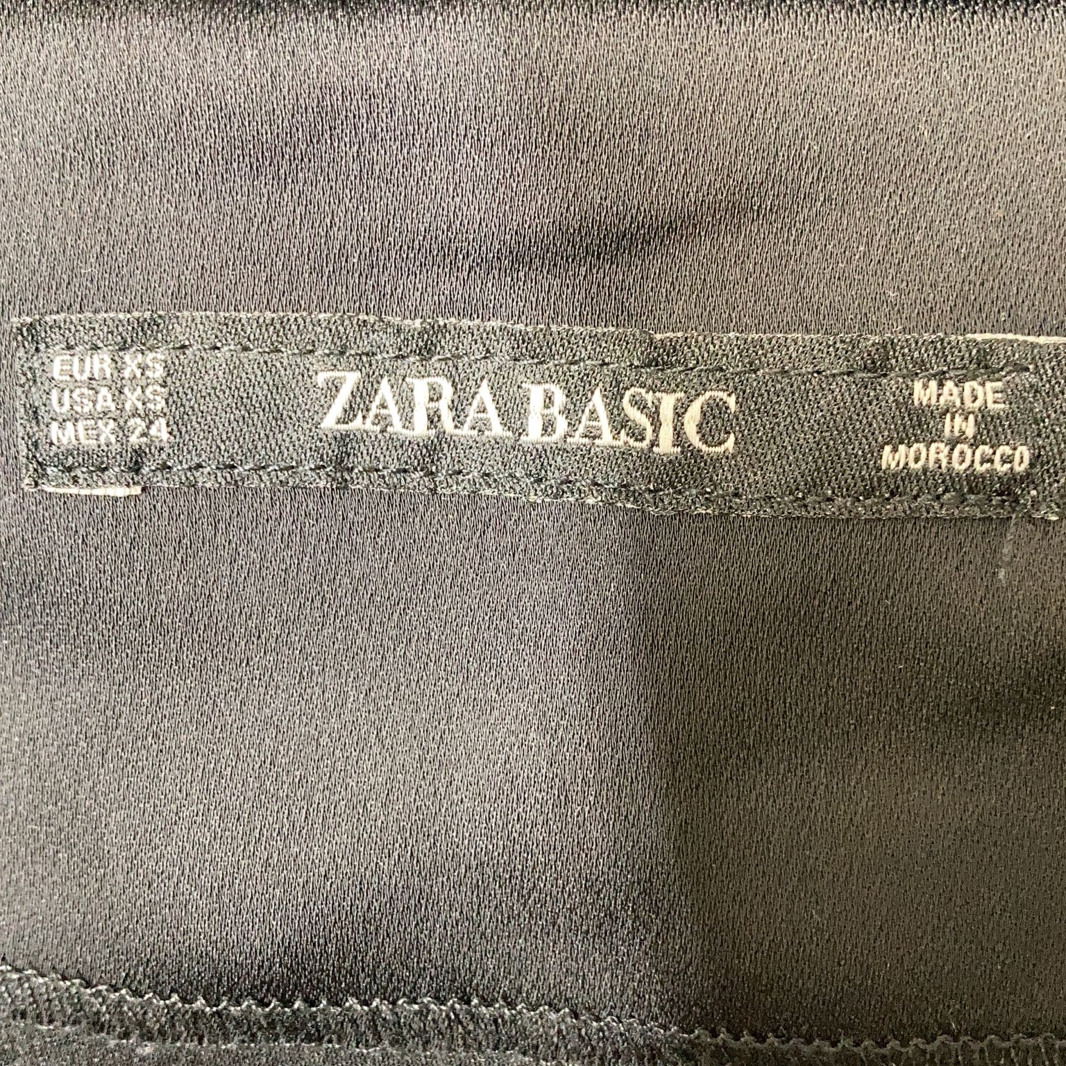 Zara Basic