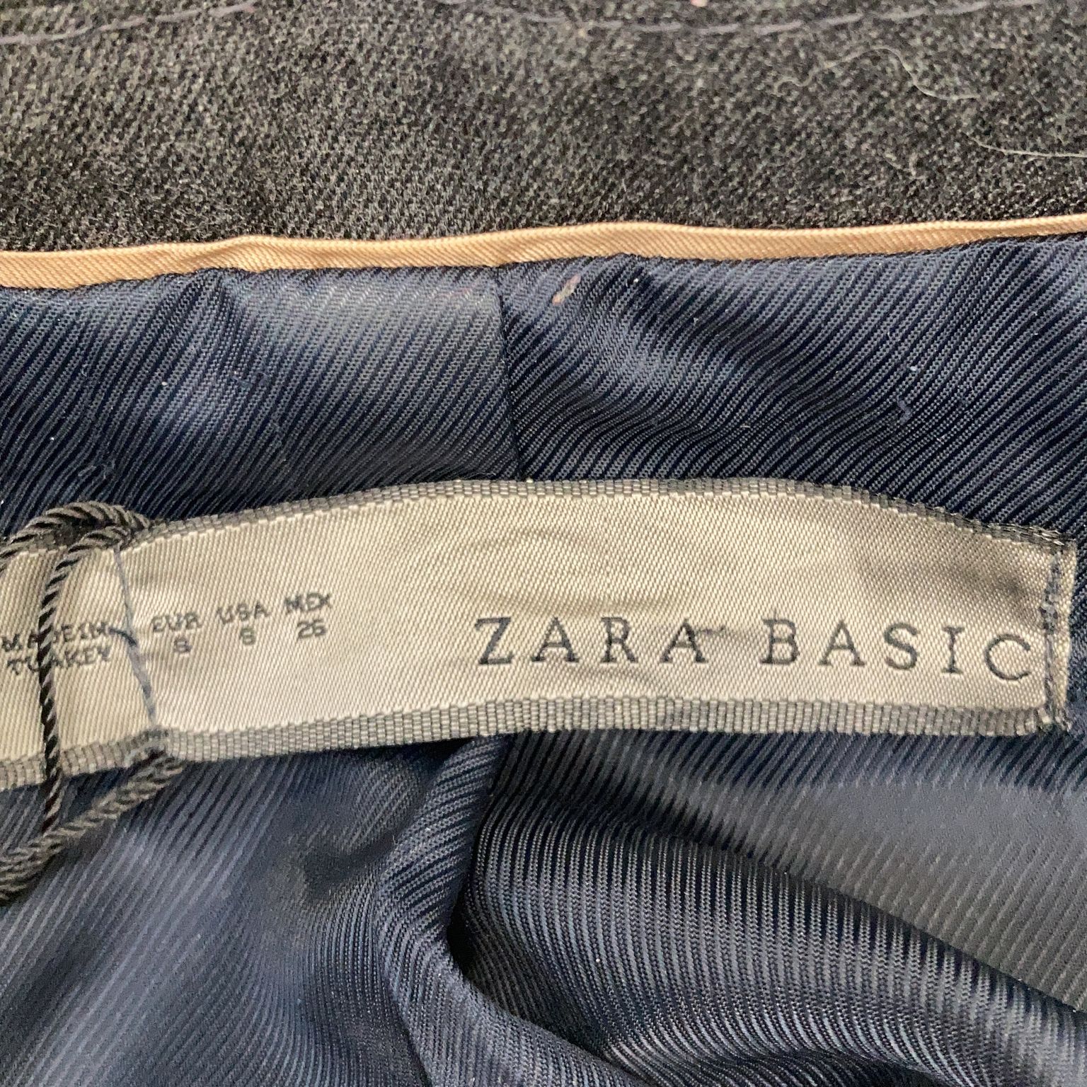 Zara Basic