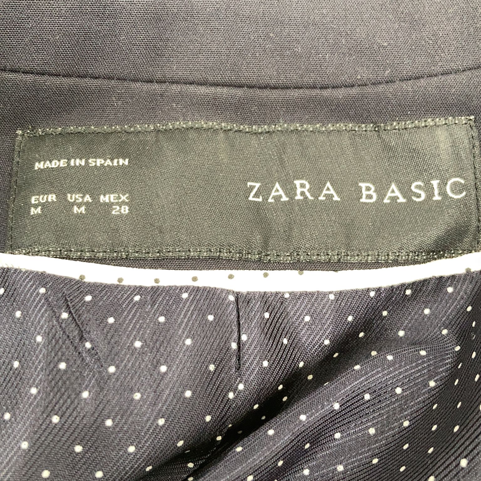 Zara Basic