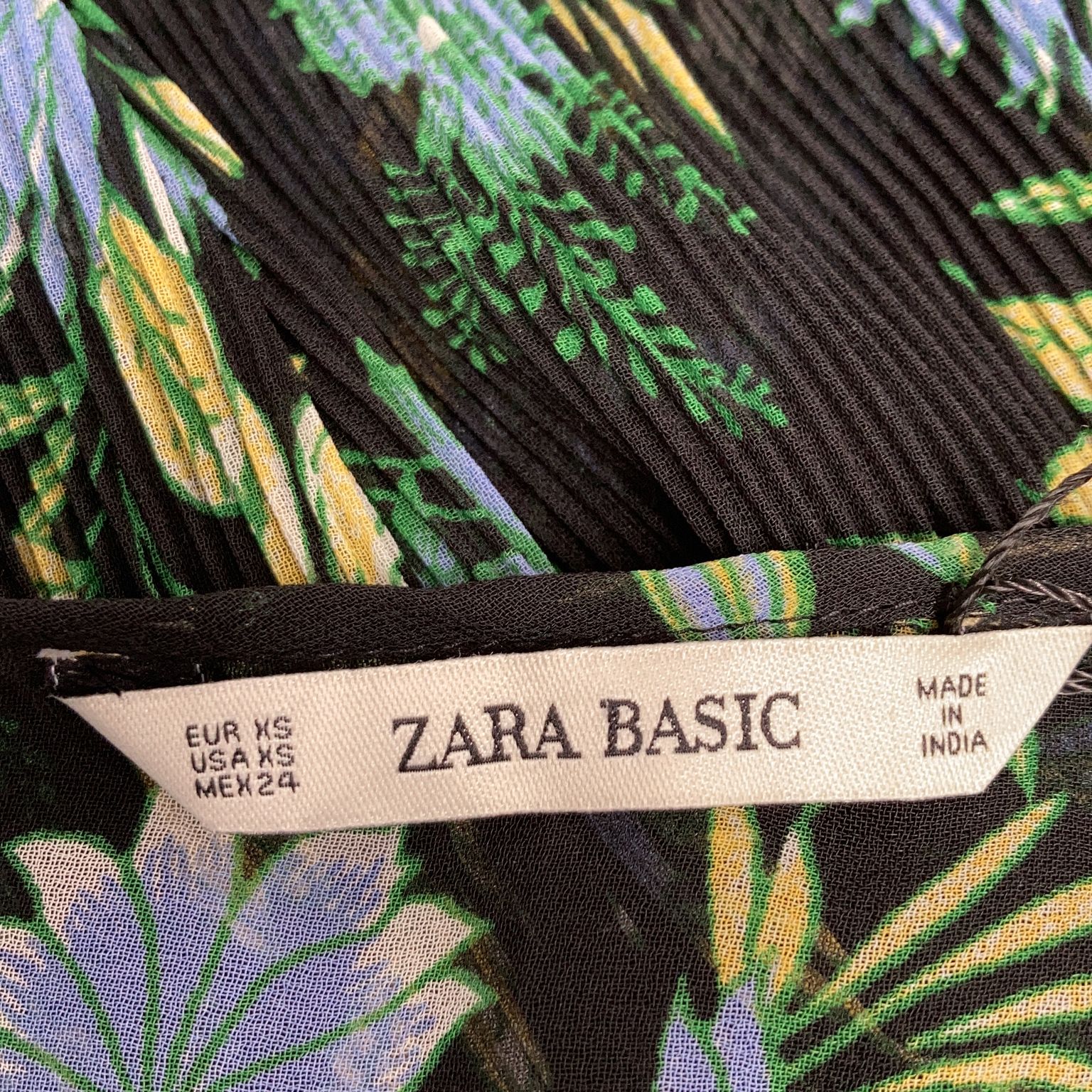 Zara Basic