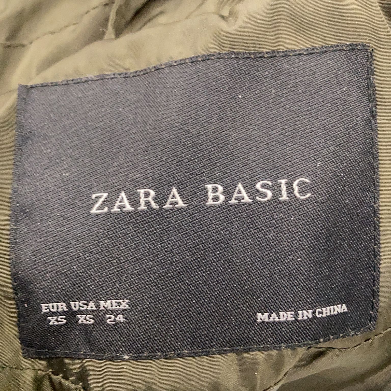 Zara Basic