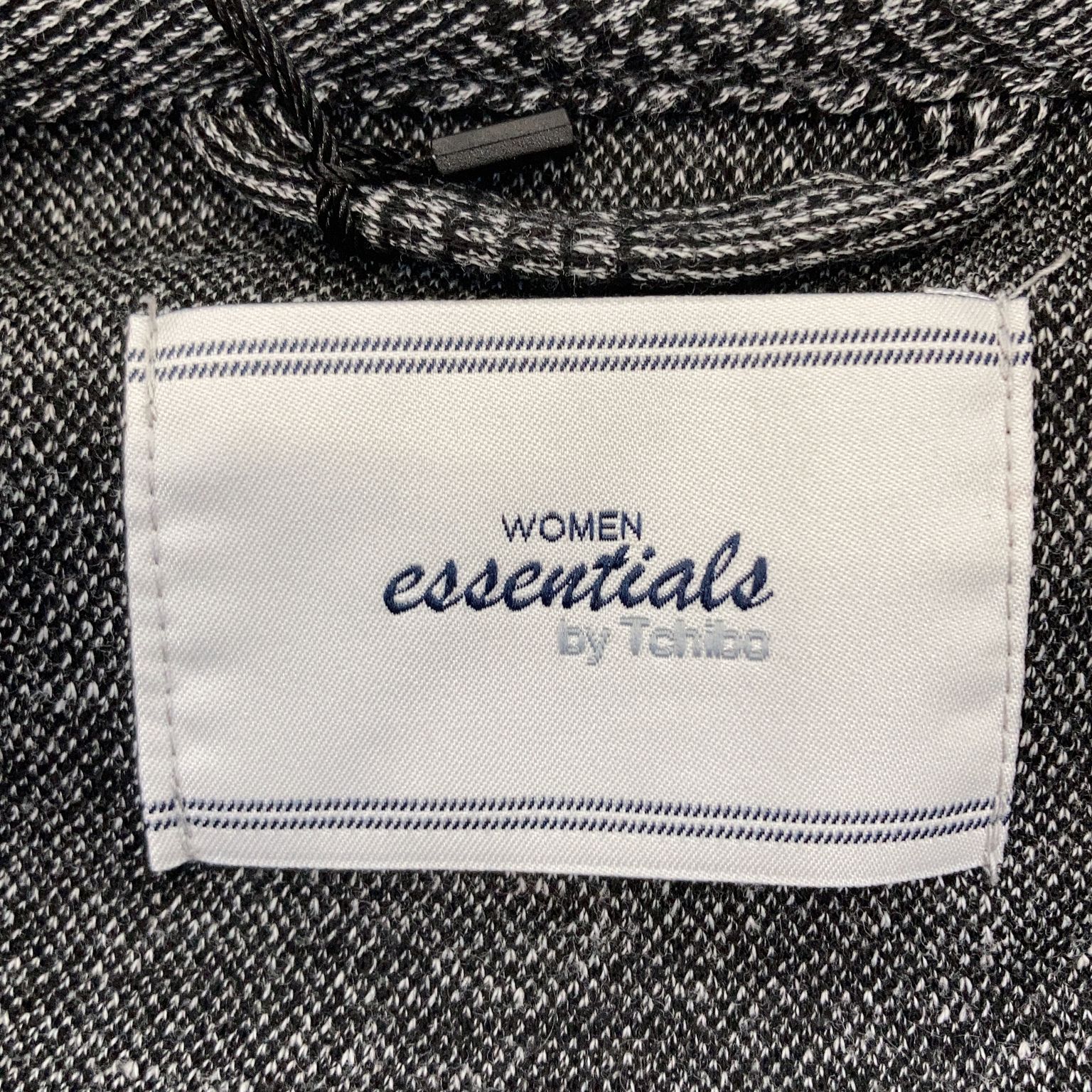 Women Essentials by Tchibo