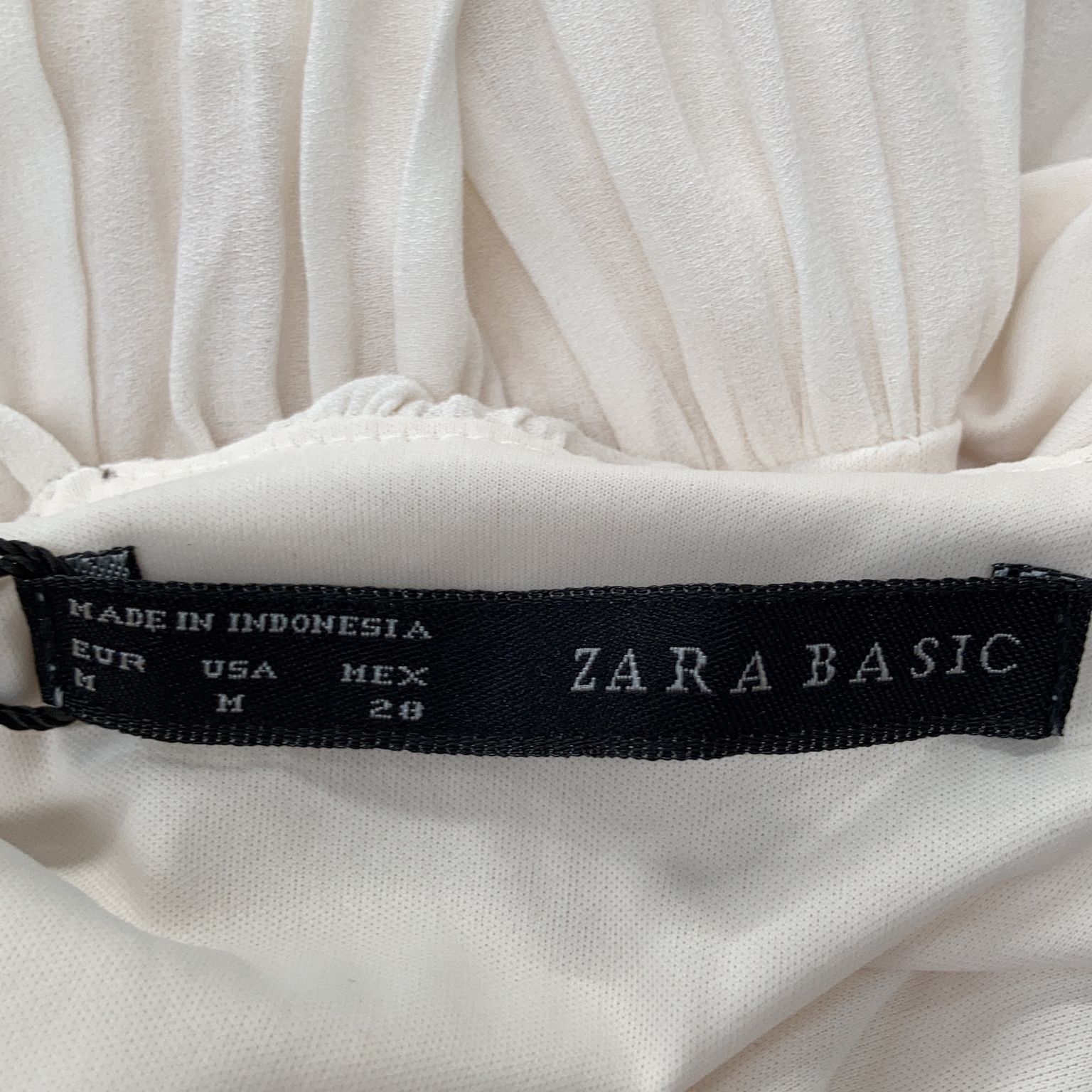 Zara Basic