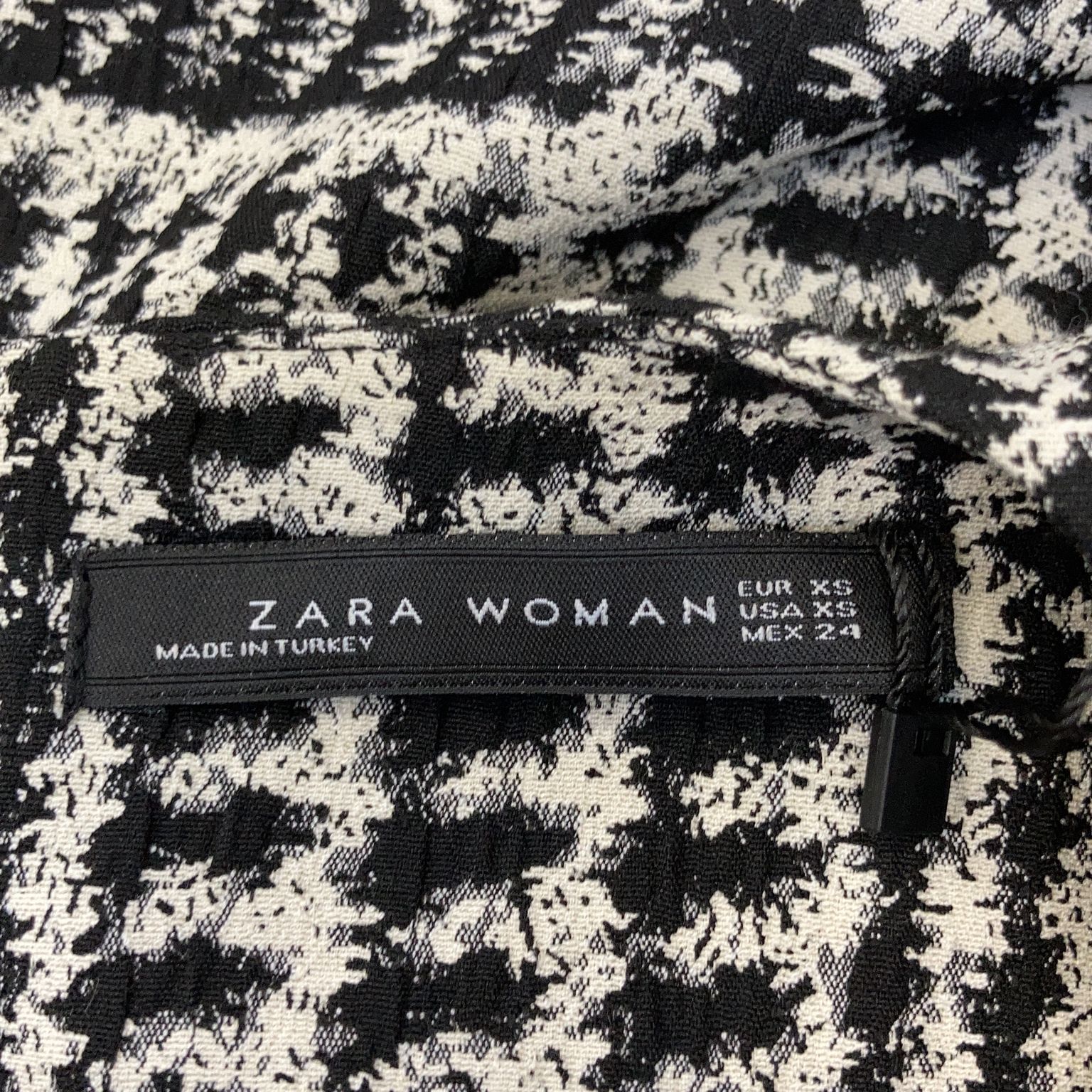 Zara Woman