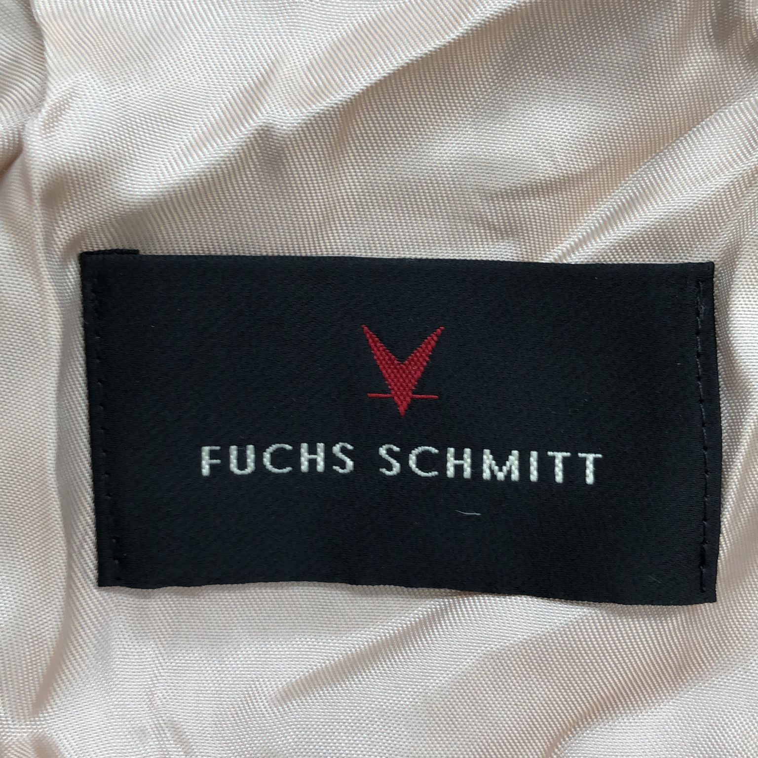 Fuchs Schmitt