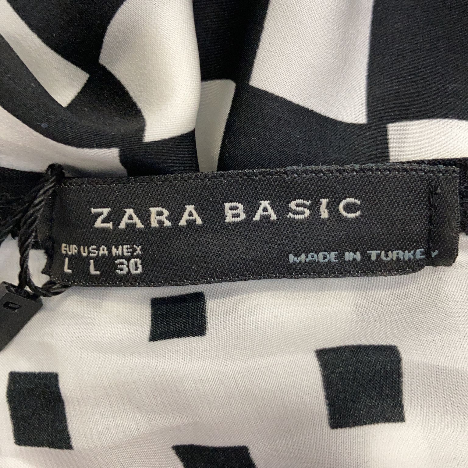 Zara Basic