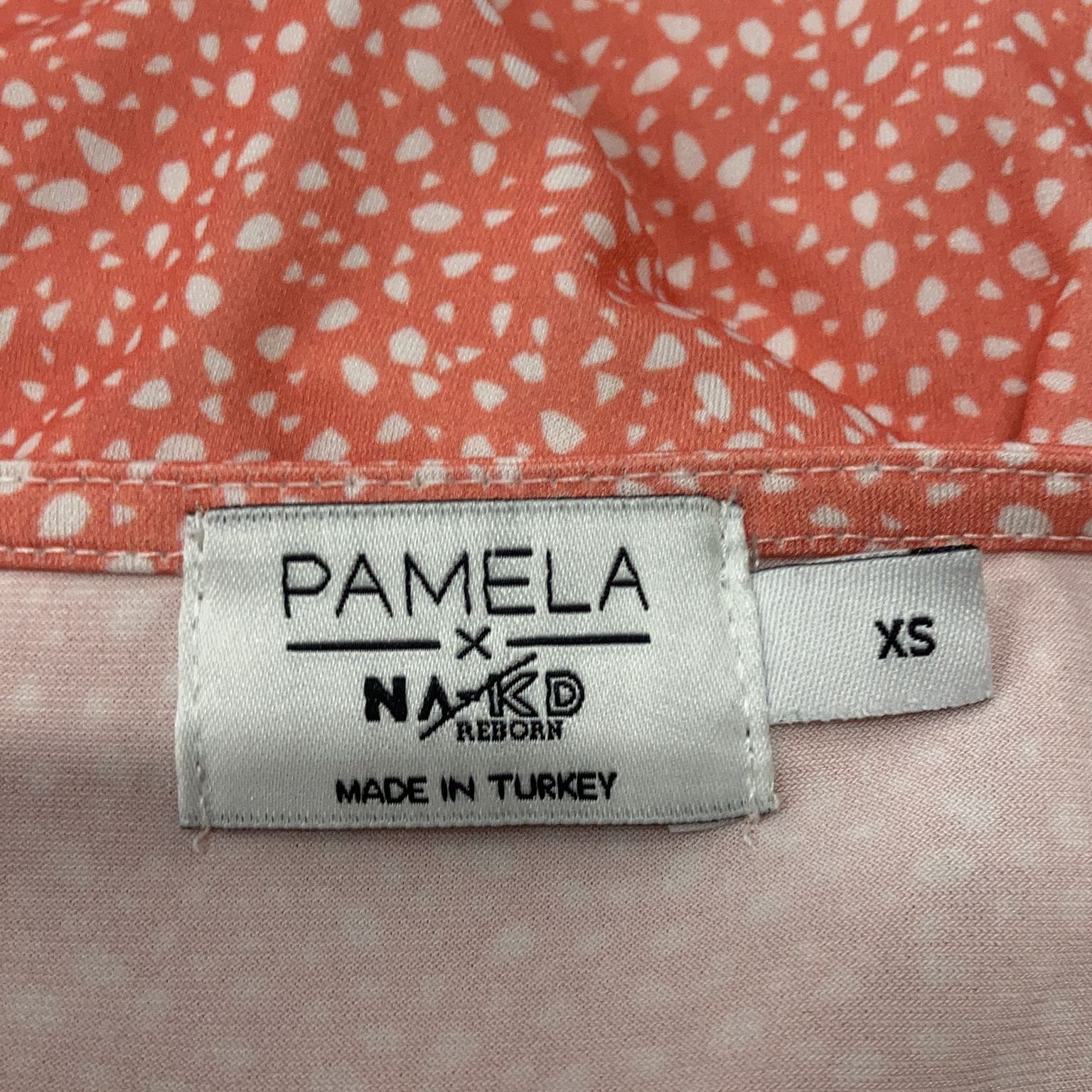 Pamela x NA-KD