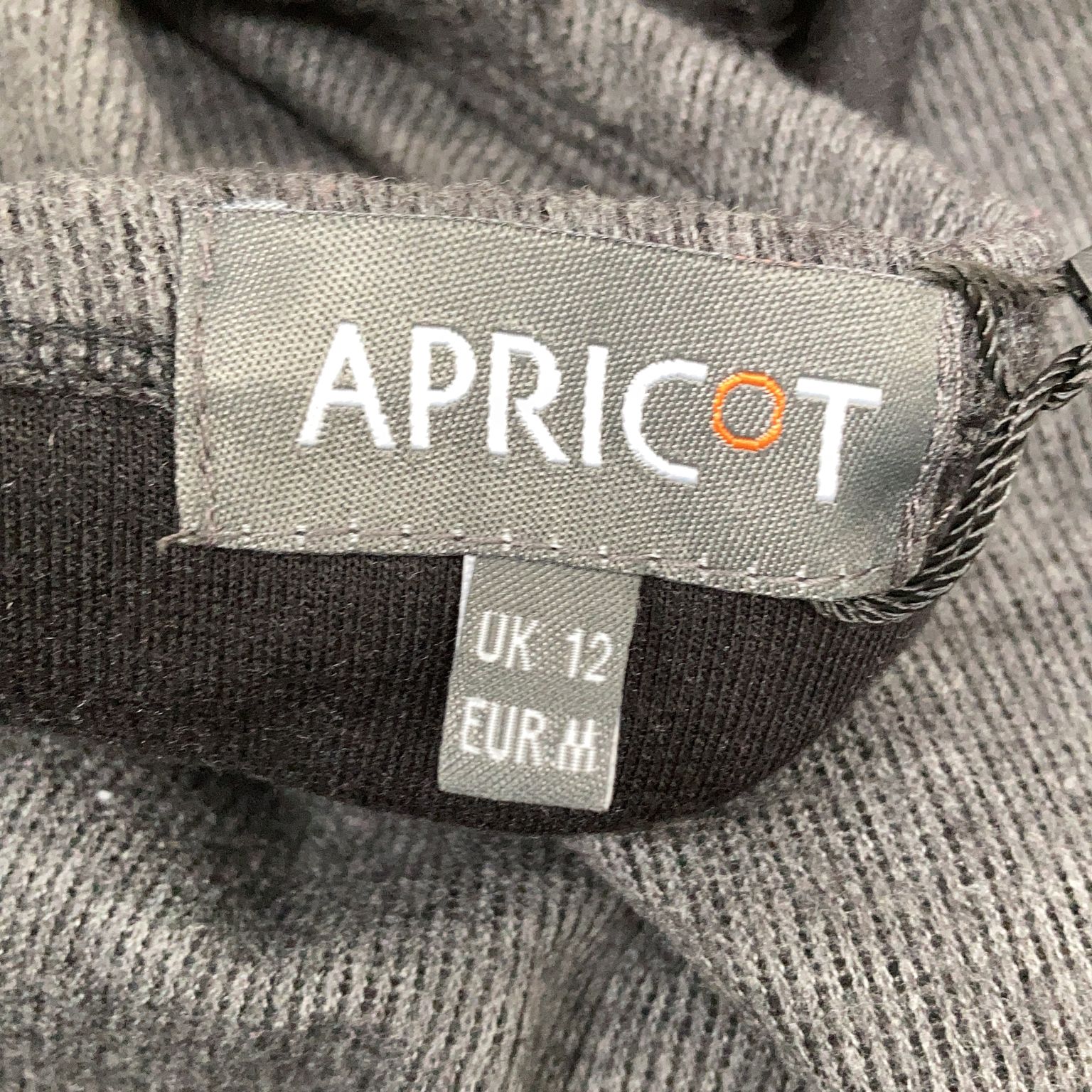 Apricot