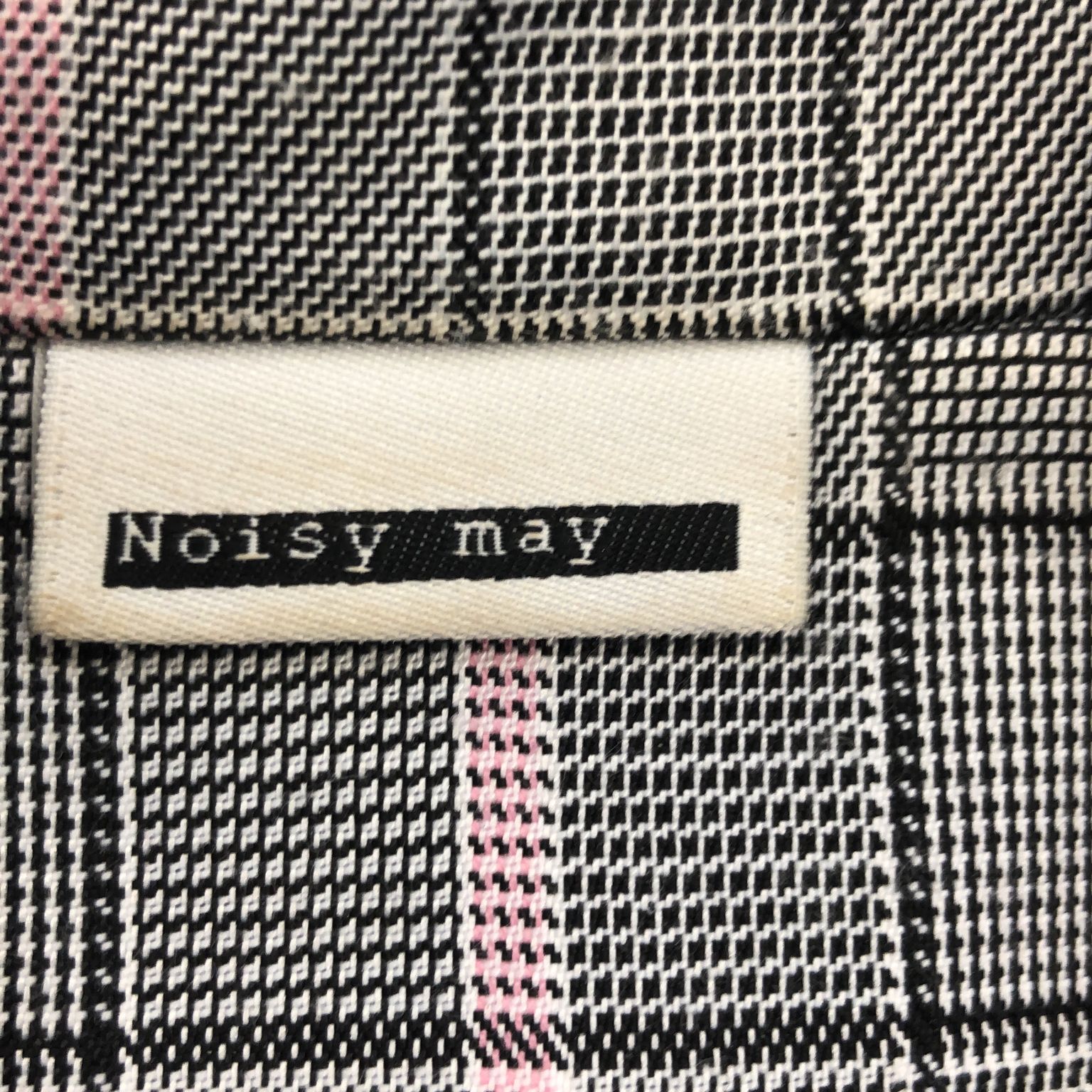 Noisy May