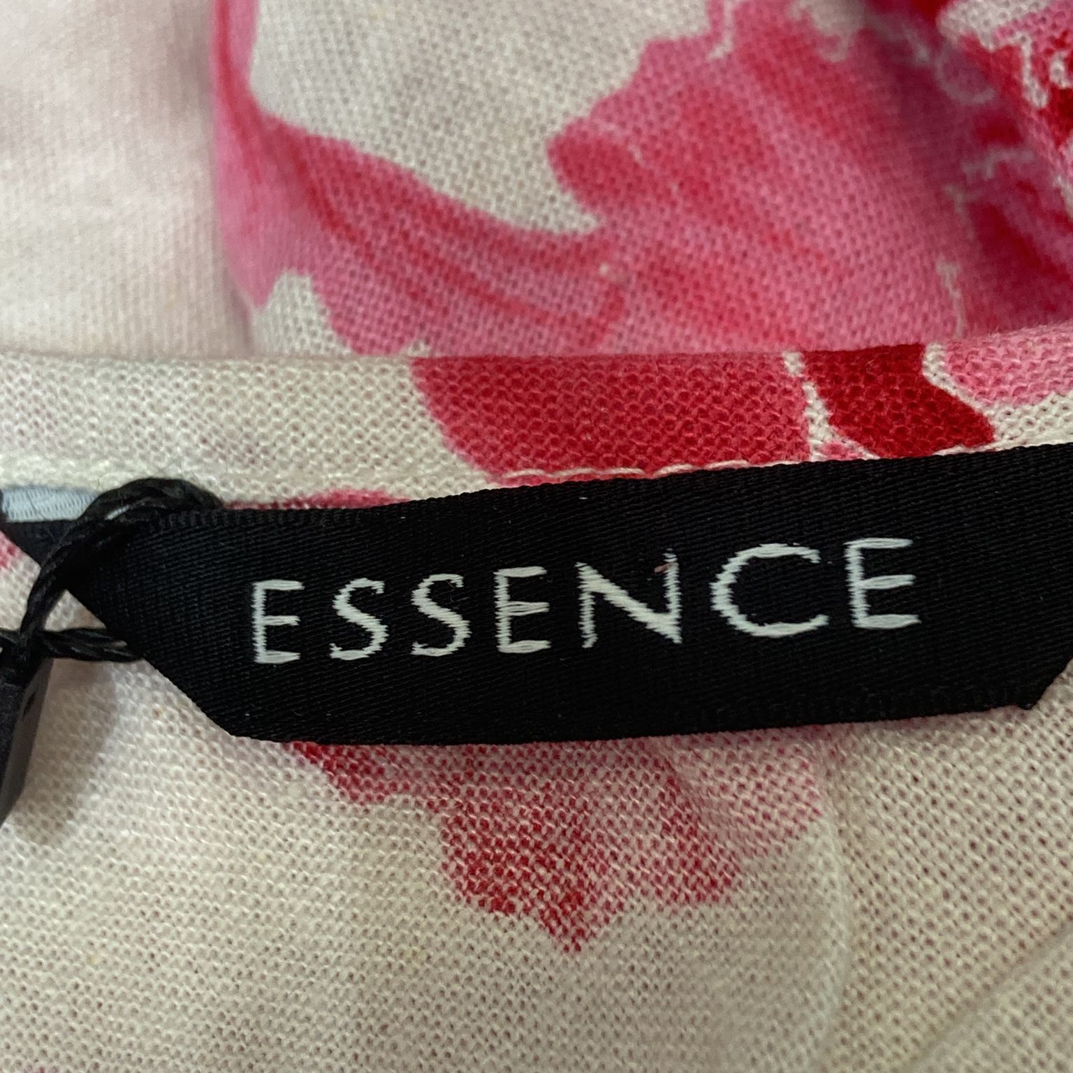 Essence