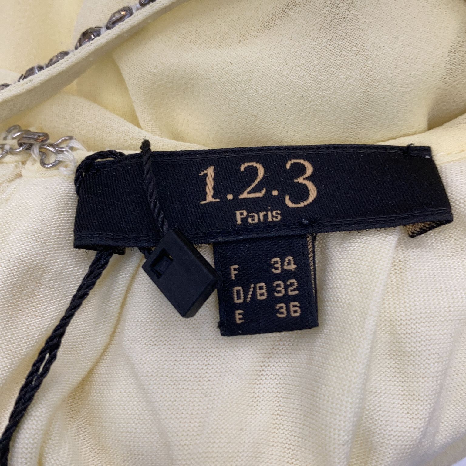 123 Paris