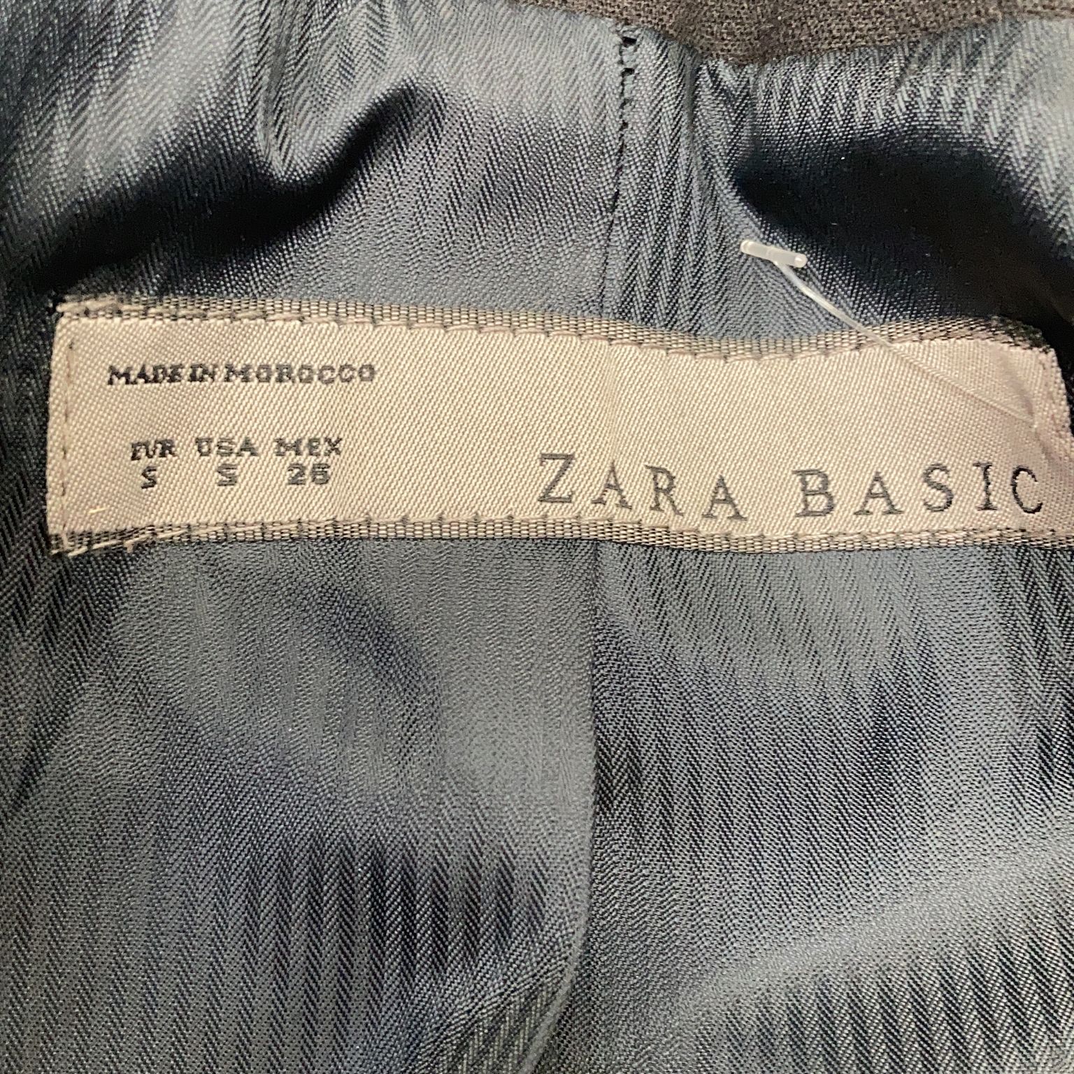 Zara Basic