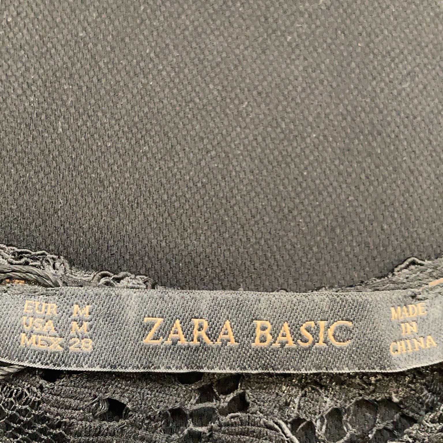 Zara Basic