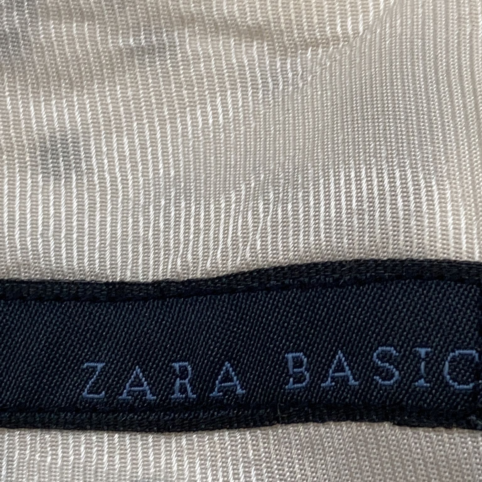 Zara Basic