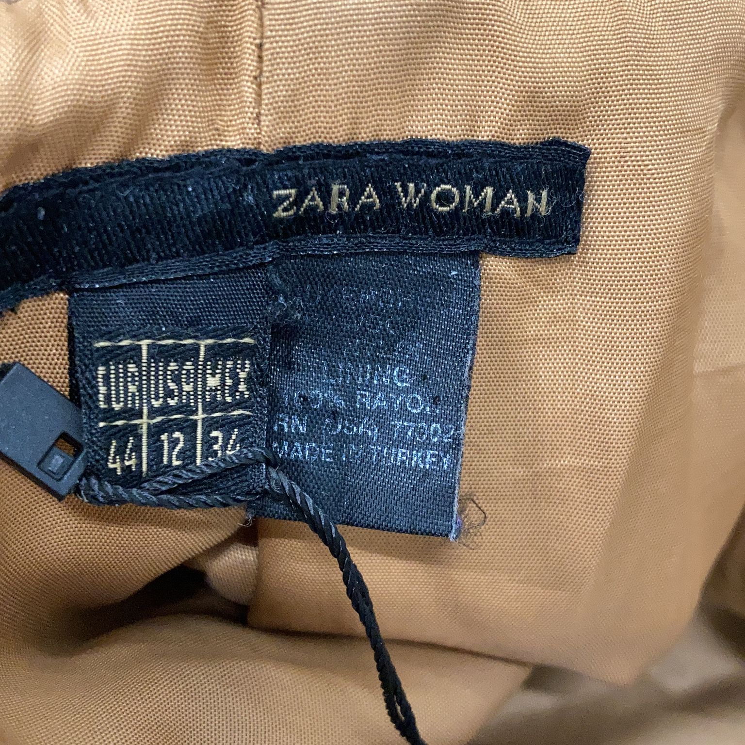 Zara Woman